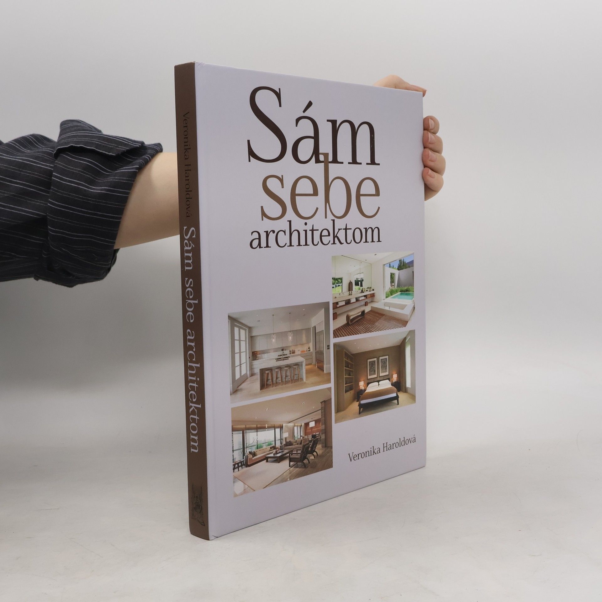 Sám sebe architektom