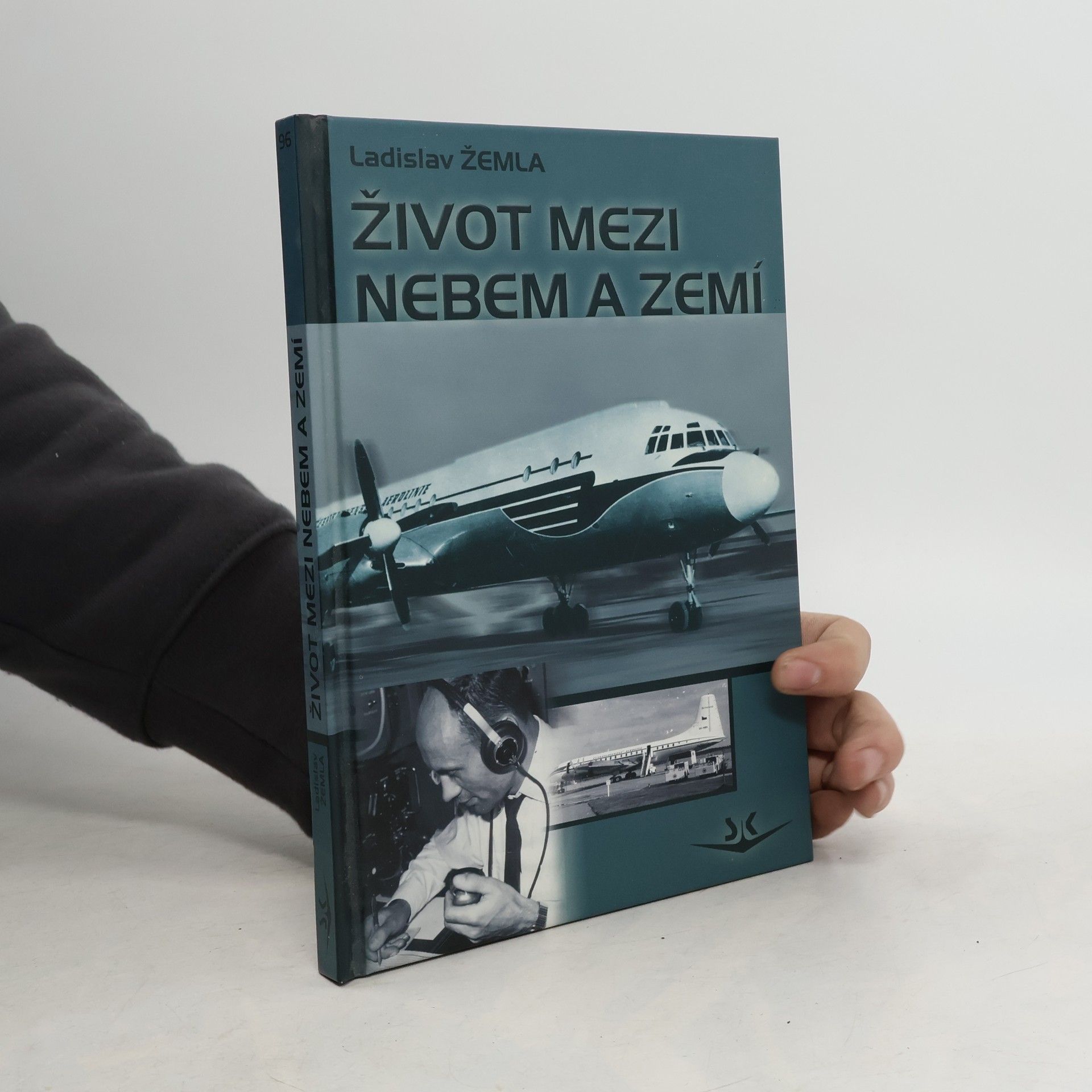 Život mezi nebem a zemí