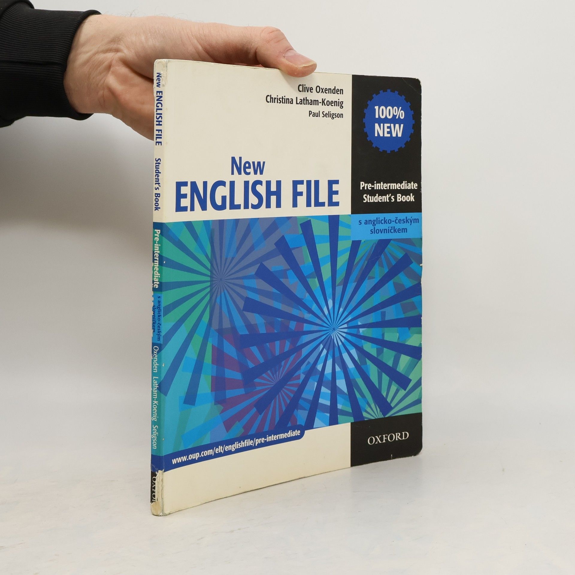 New English File. Pre-Intermediate, Student's Book