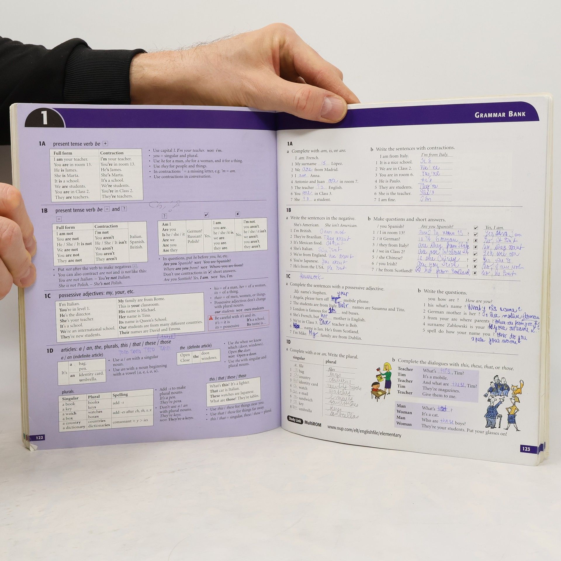 Clive Oxenden New English file. Elementary : student's book