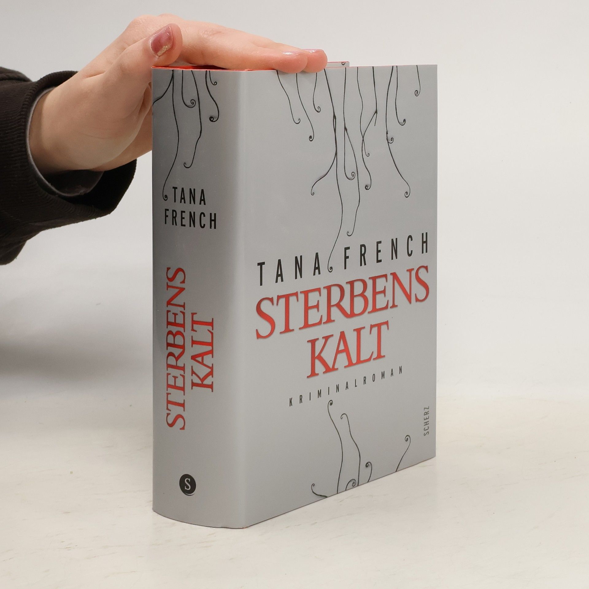 Tana French Sterbenskalt