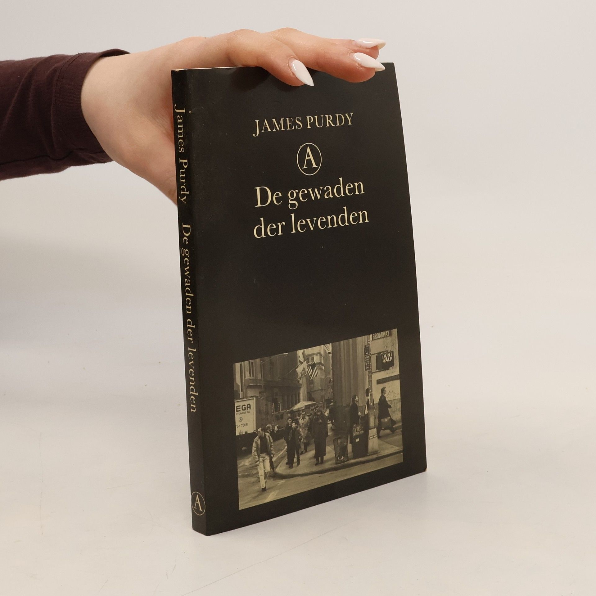 James Purdy De gewaden der levenden