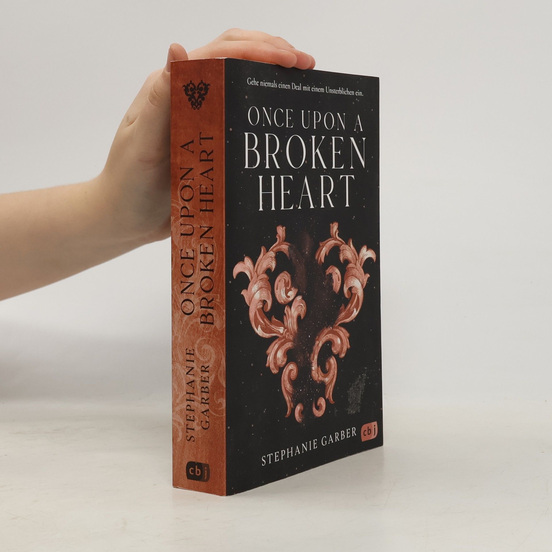 Stephanie Garber Once Upon a Broken Heart