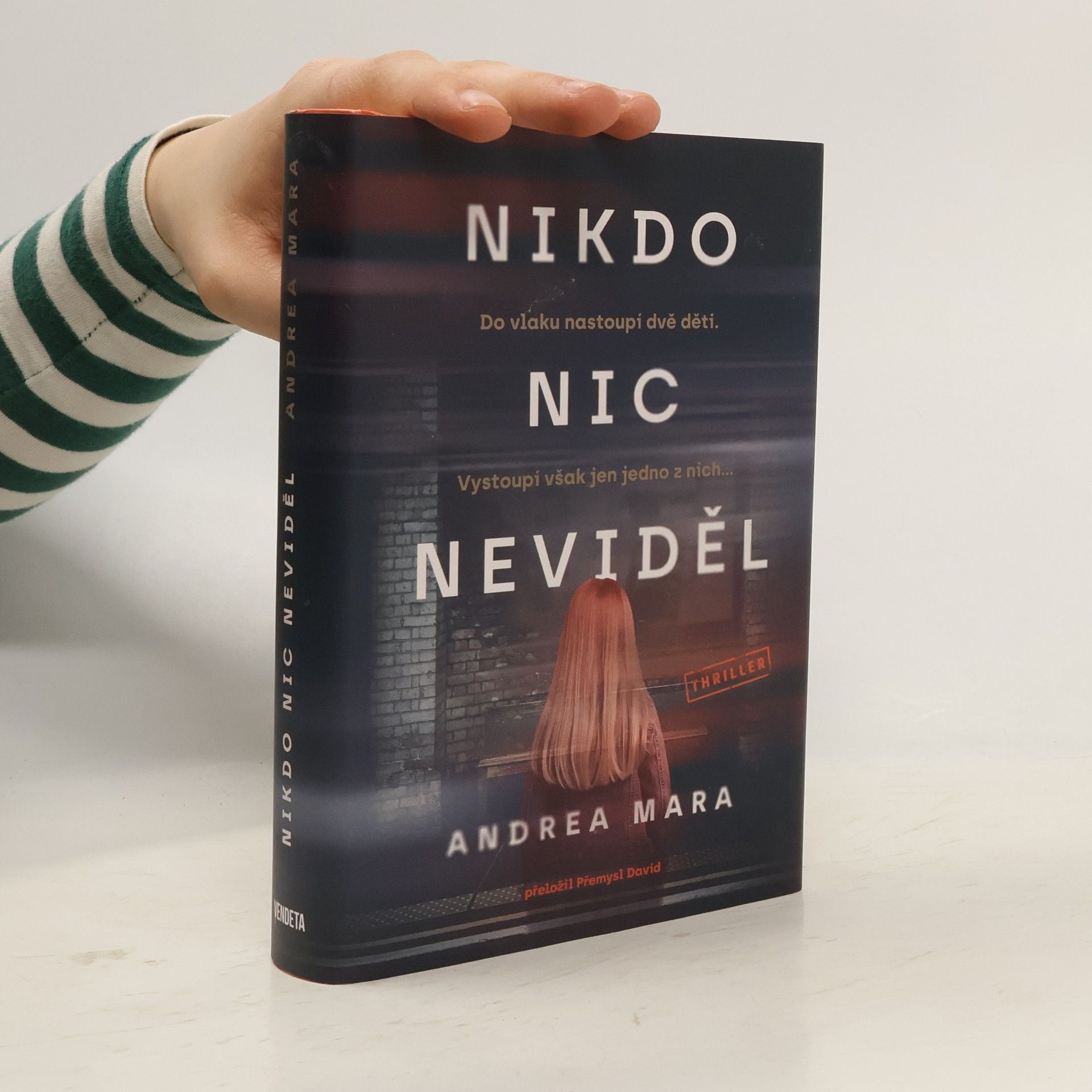 Andrea Mara Nikdo nic neviděl