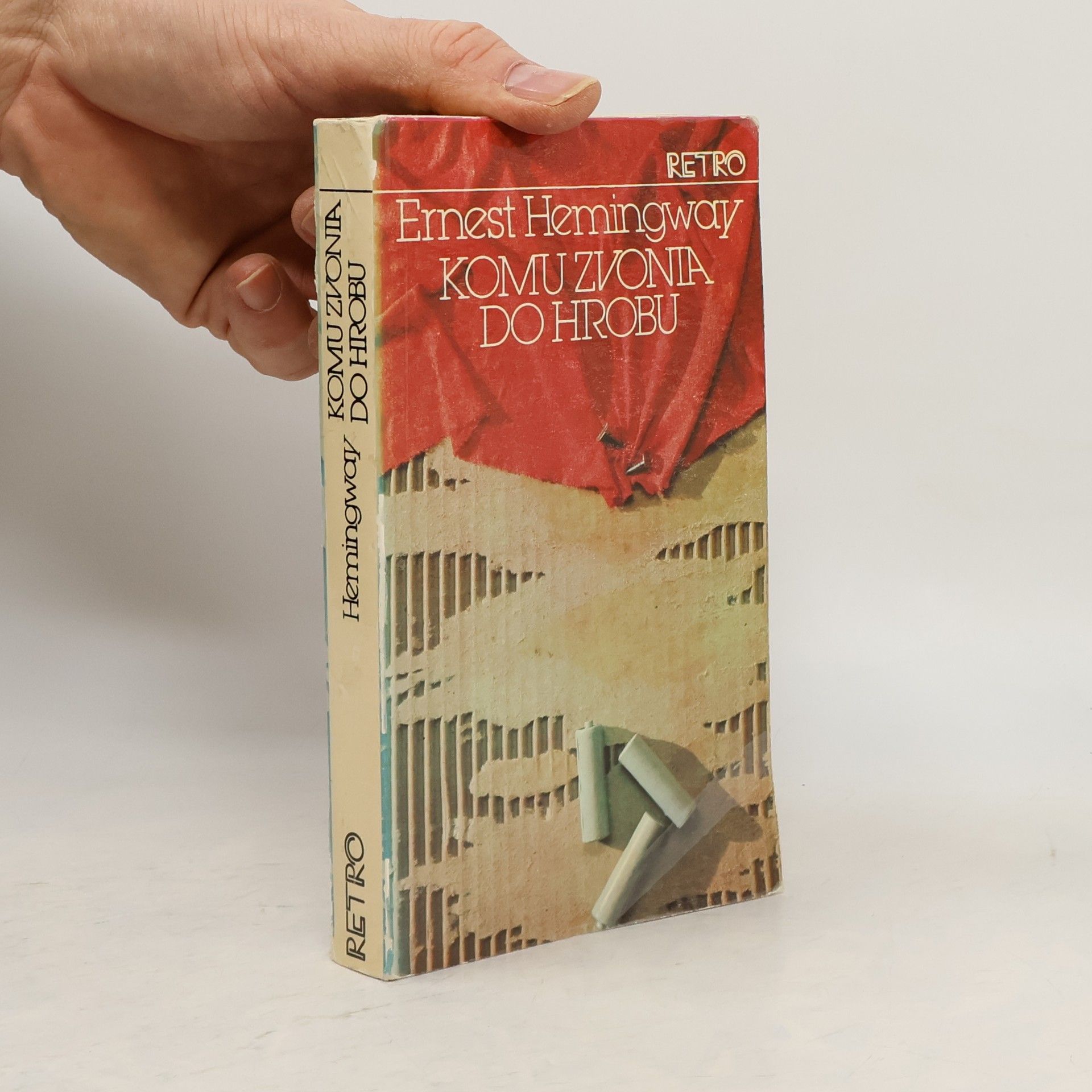 Komu zvonia do hrobu