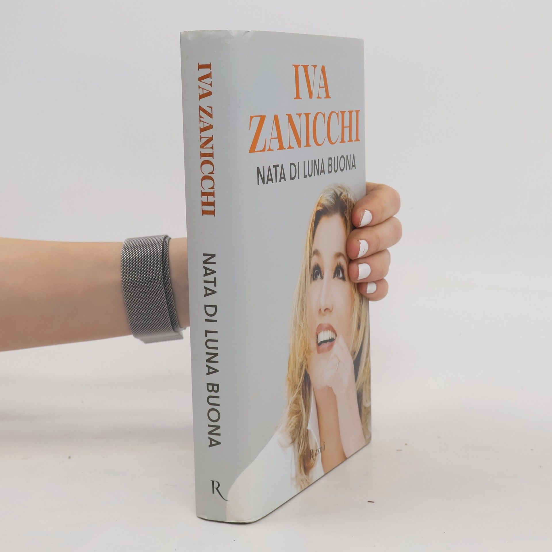 Iva Zanicchi Nata di luna buona