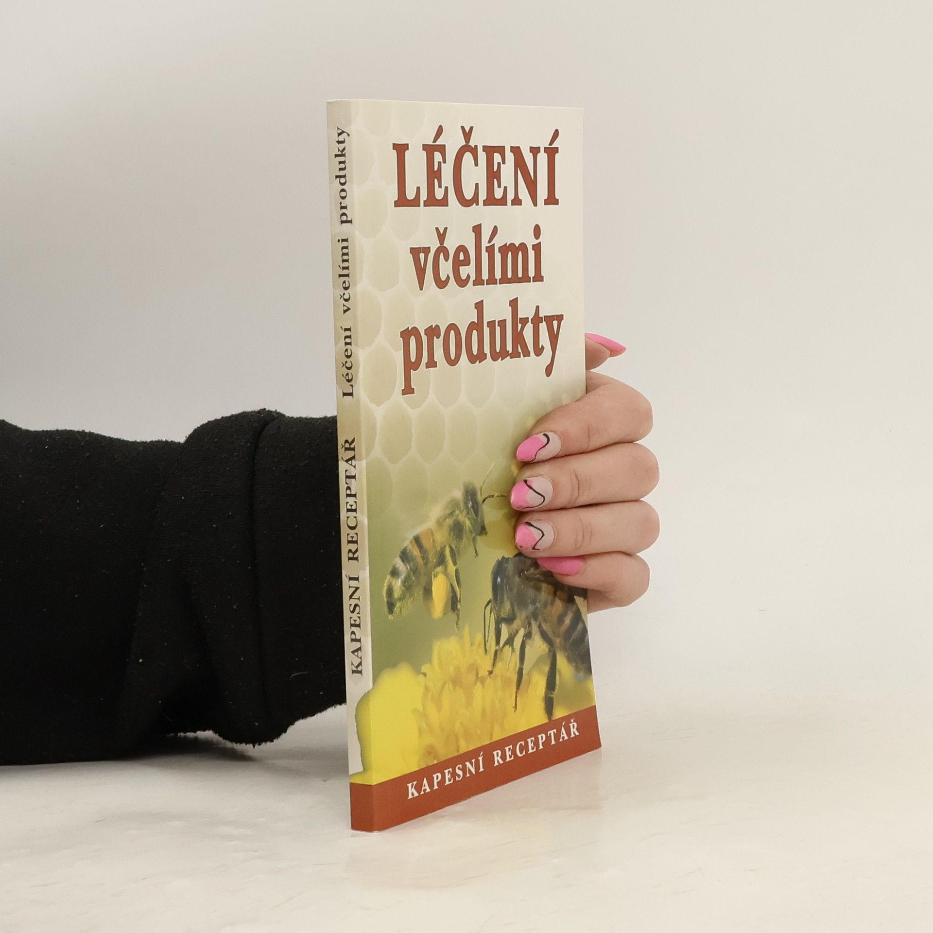 Johan Richter Léčení včelími produkty :kapesní receptář