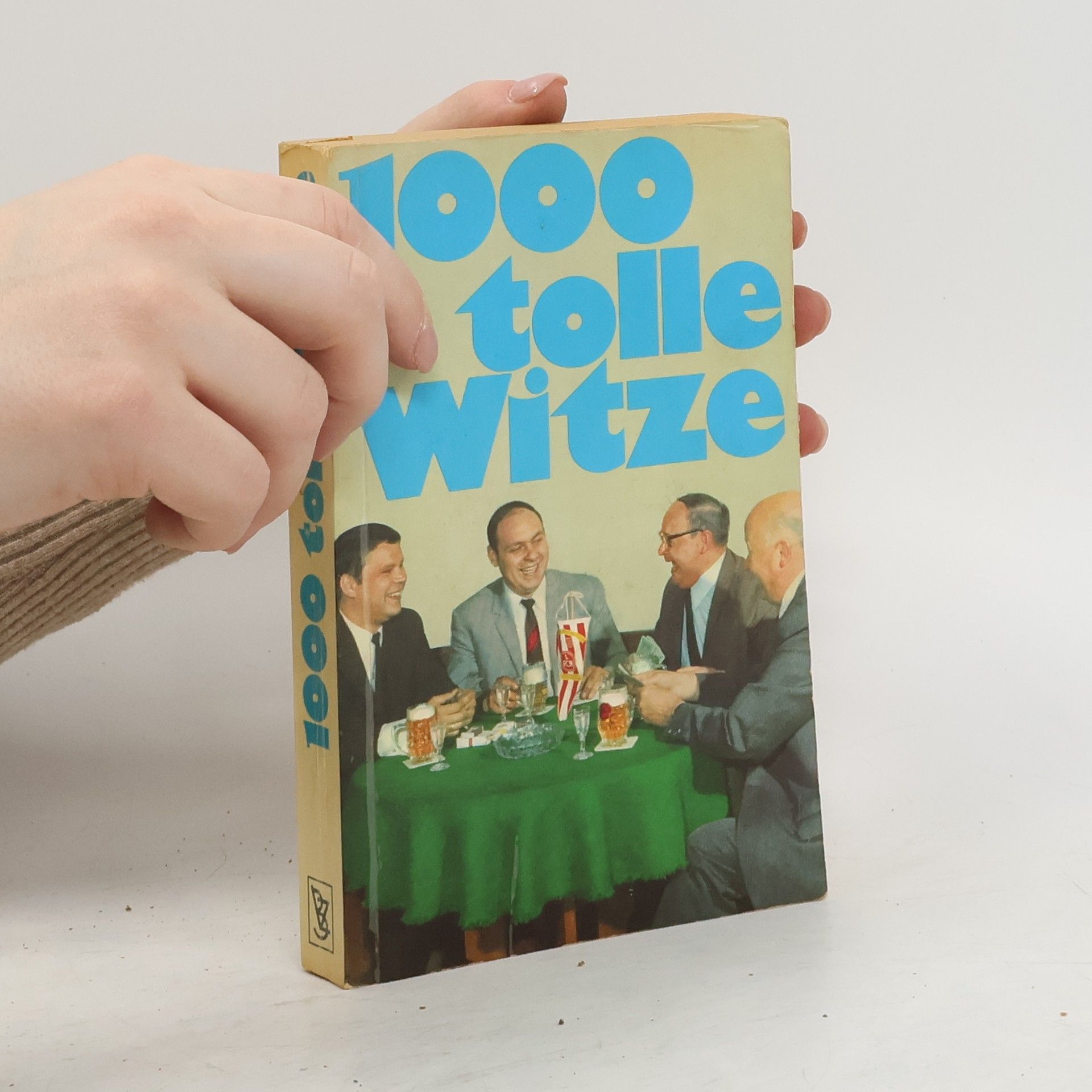 Autores varios 1000 tolle witze
