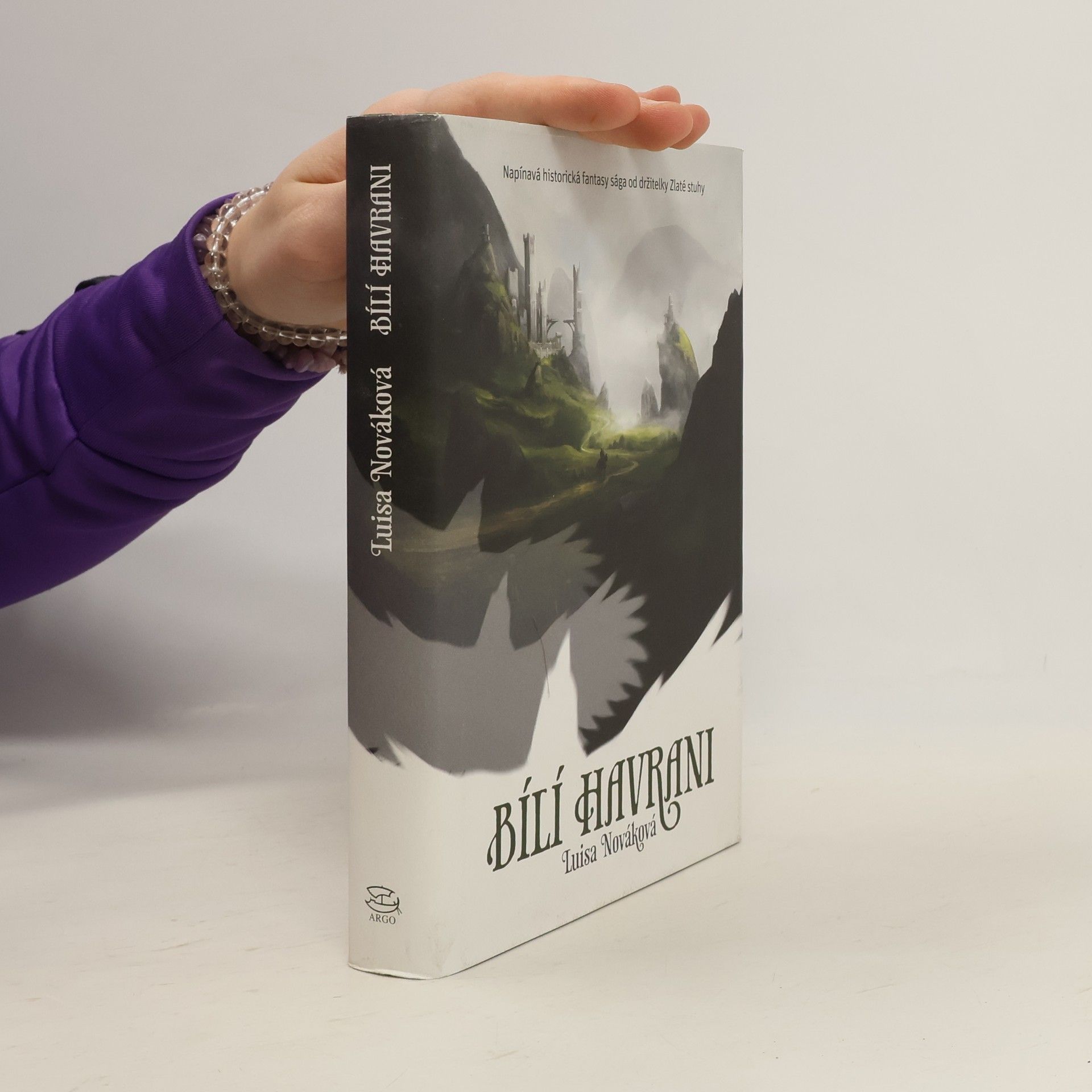 Luisa Nováková Bílí havrani