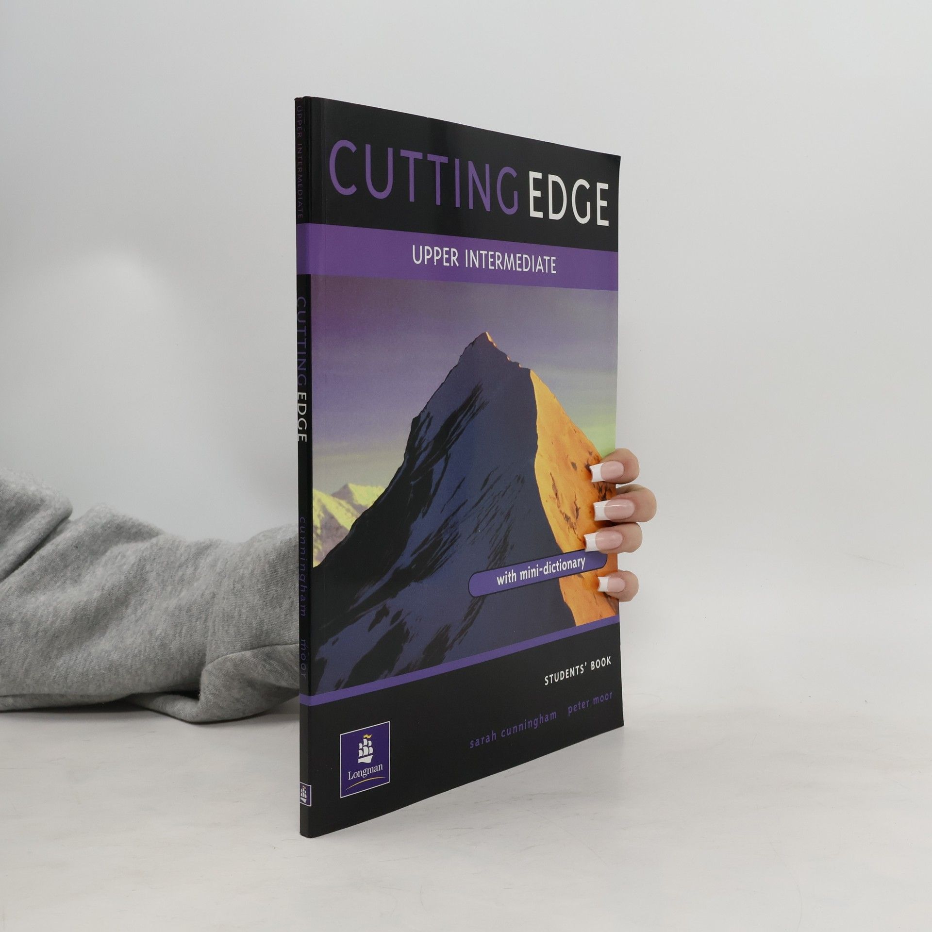Sarah Cunningham Cutting Edge. Upper-Intermediate. Students' Book with Mini-Dictionary