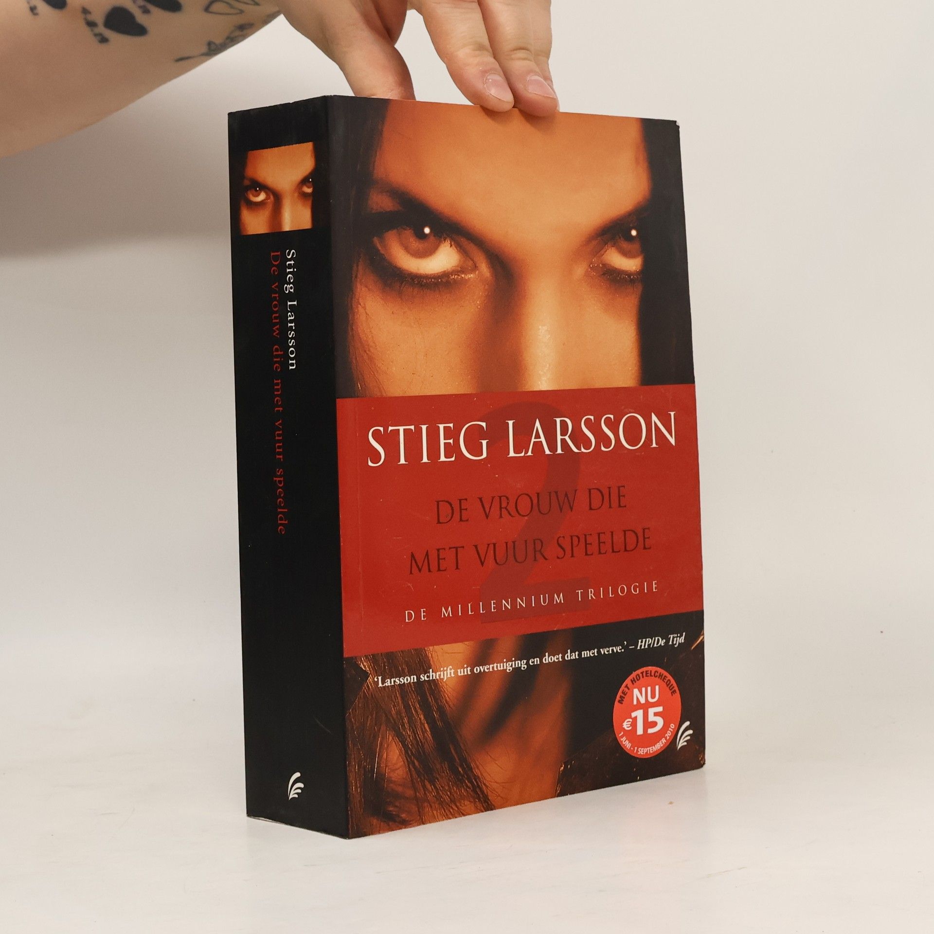 Stieg Larsson De vrouw die met vuur speelde