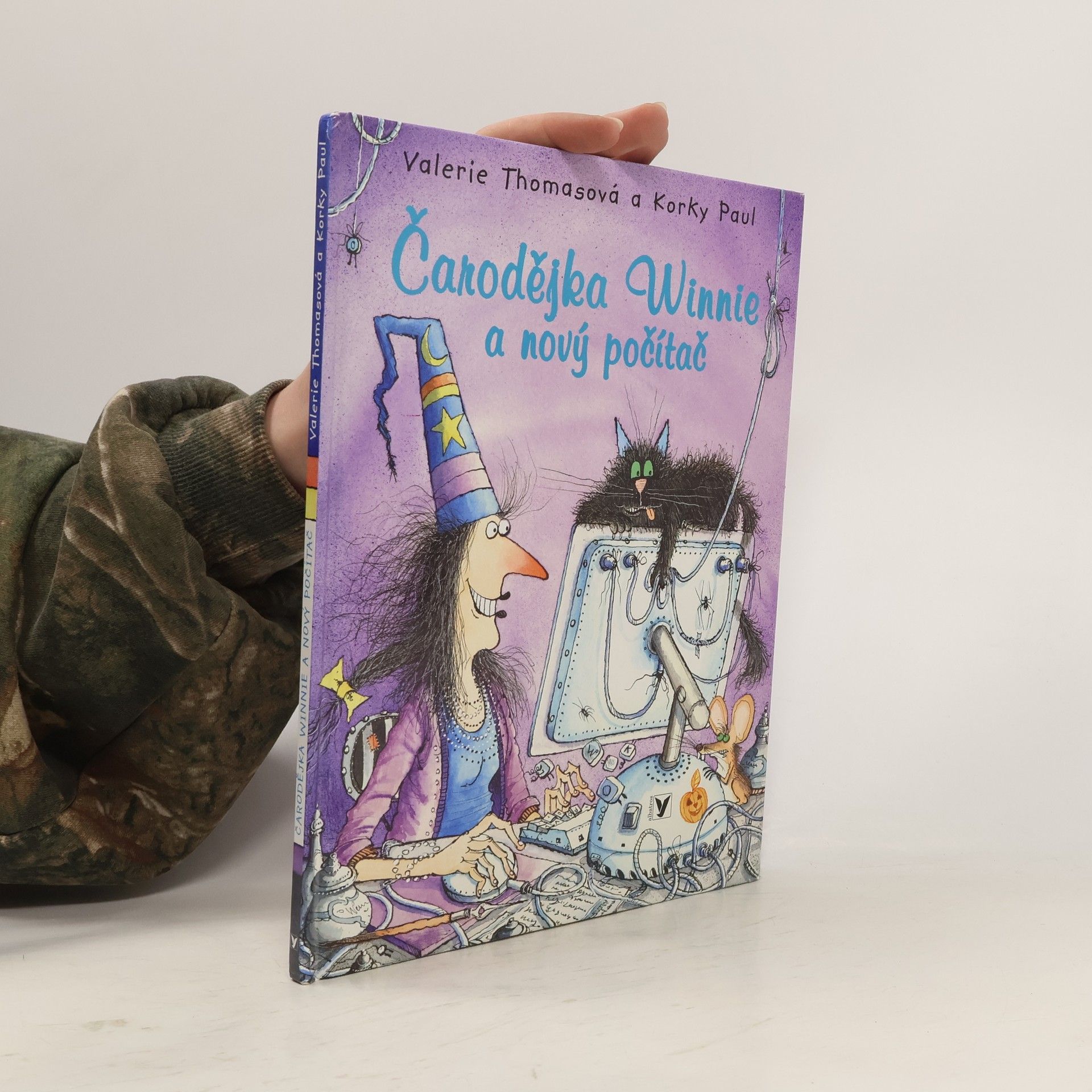 Valérie Thomas Čarodějka Winnie a nový počítač