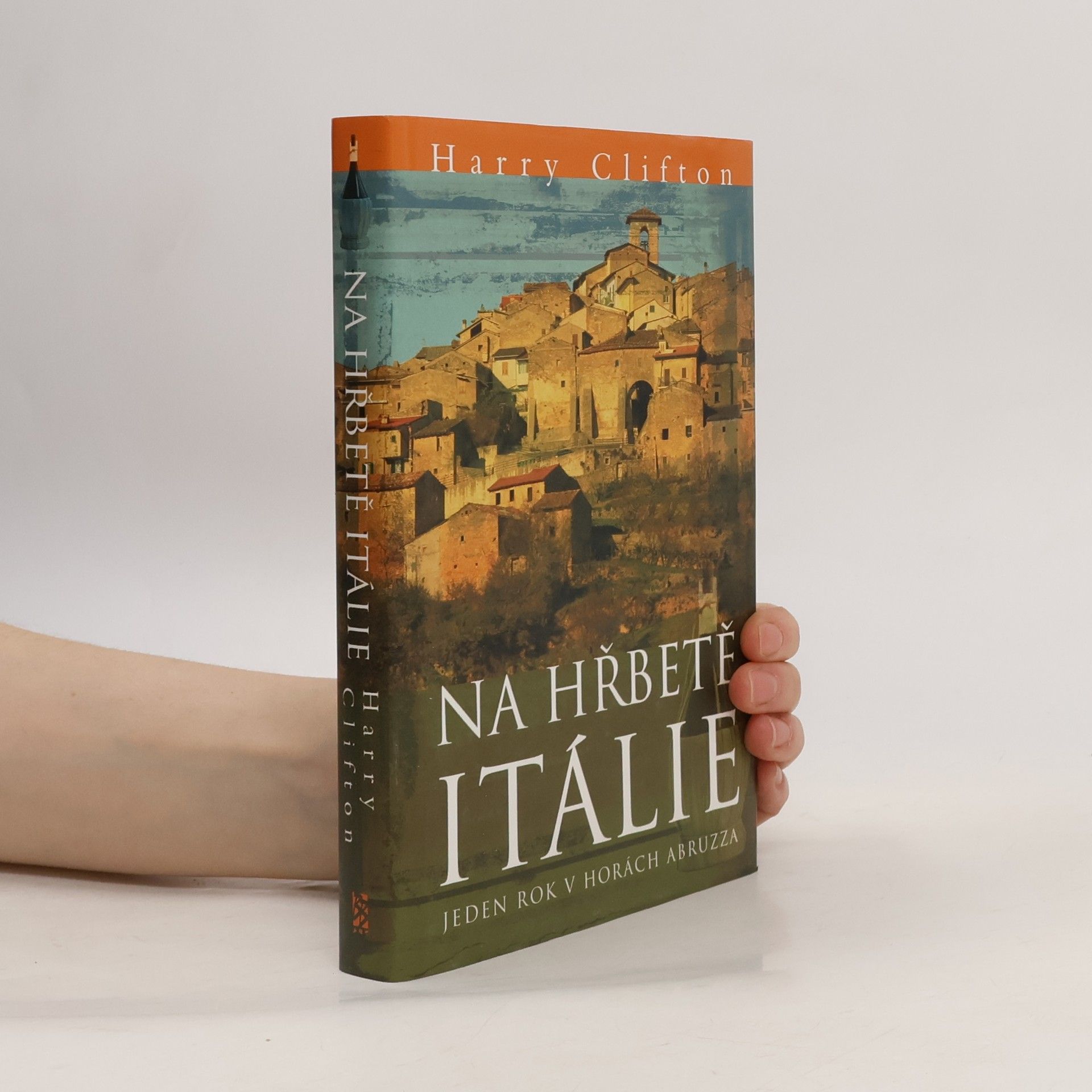 Harry Clifton Na hřbetě Itálie