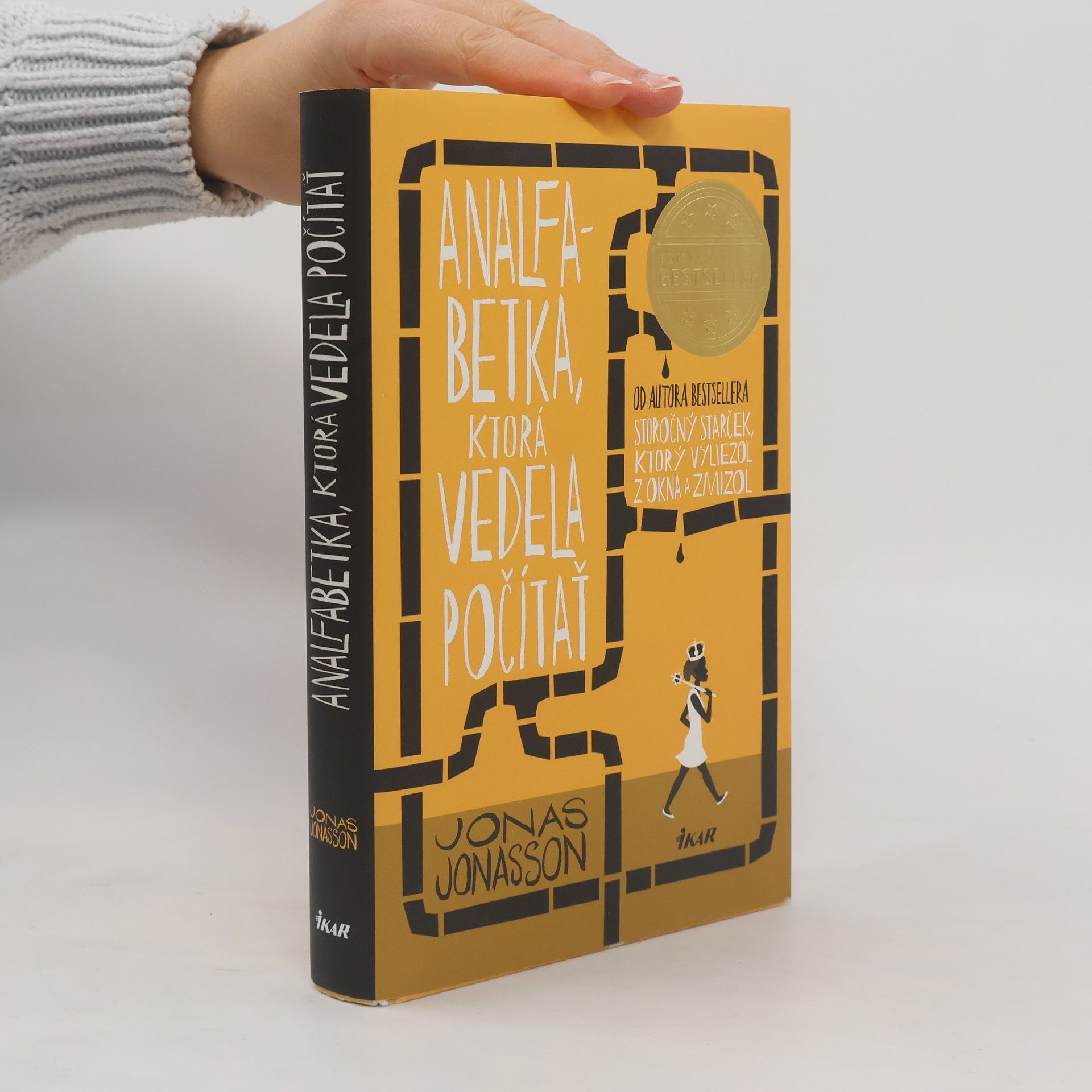 Jonas Jonasson Analfabetka, ktorá vedela počítať