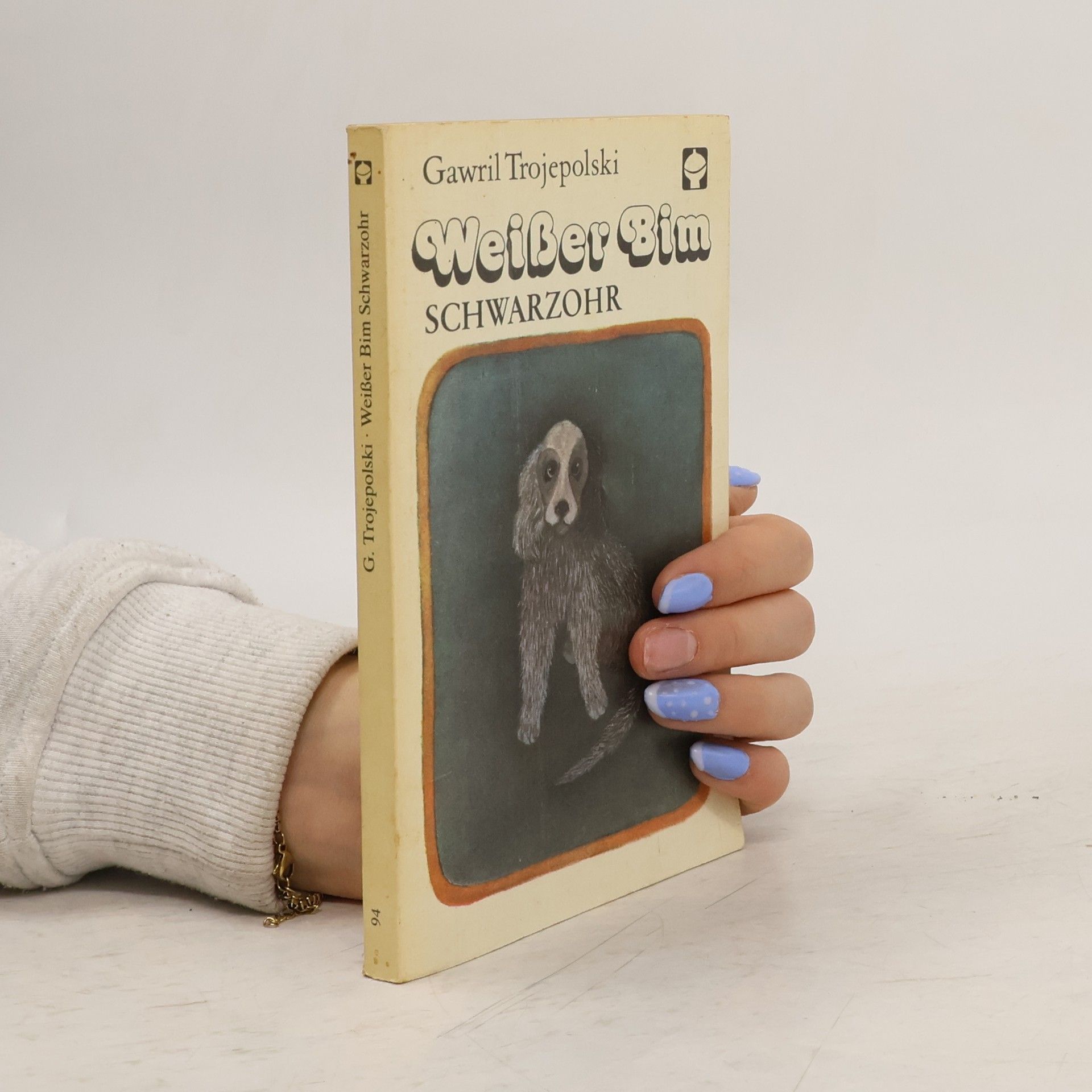 Gawril Trojepolski Weißer Bim. Schwarzohr