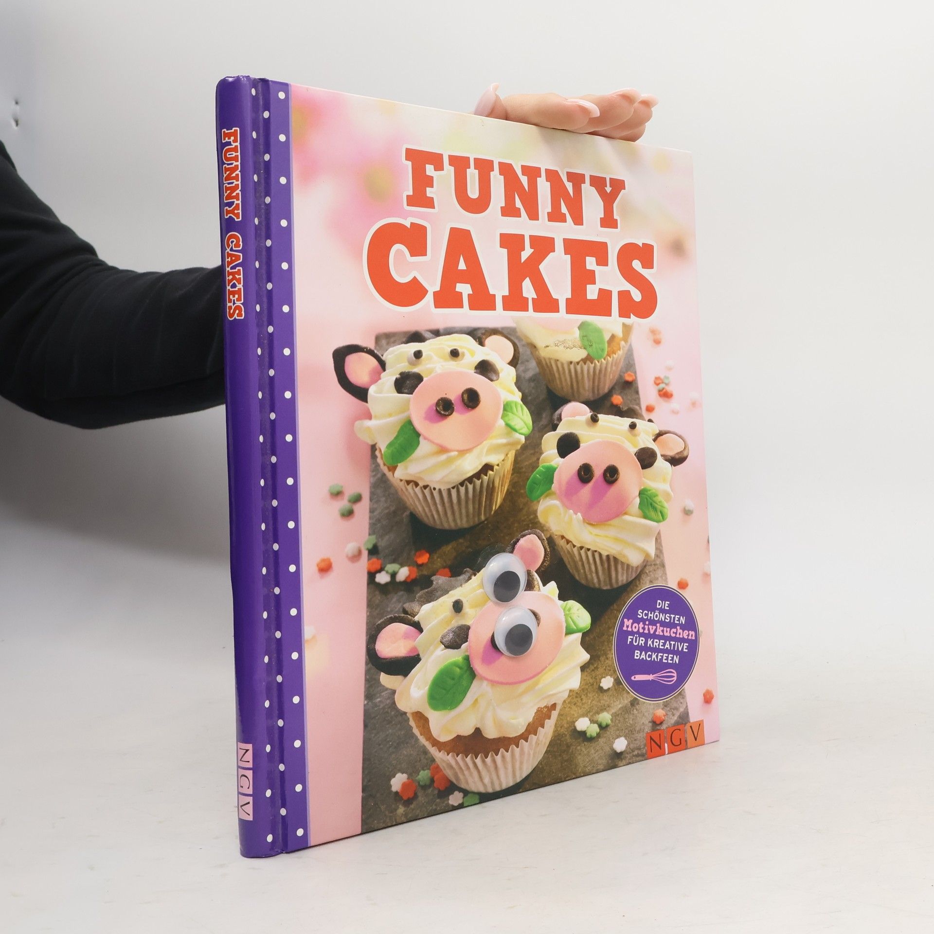 kolektiv Funny Cakes