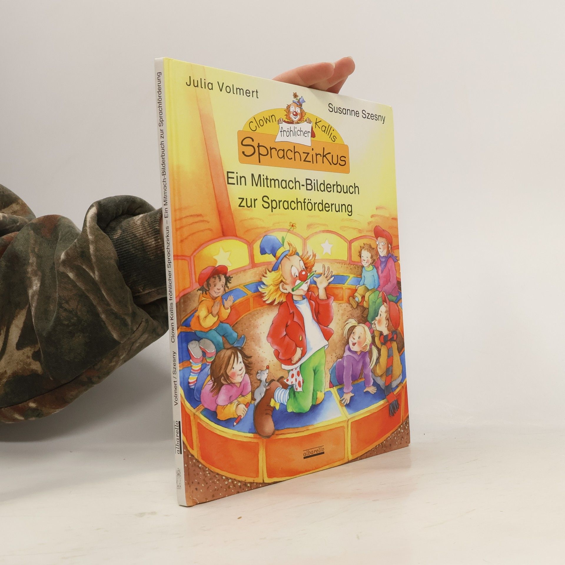 Julia Volmert Clown Kallis fröhlicher Sprachzirkus
