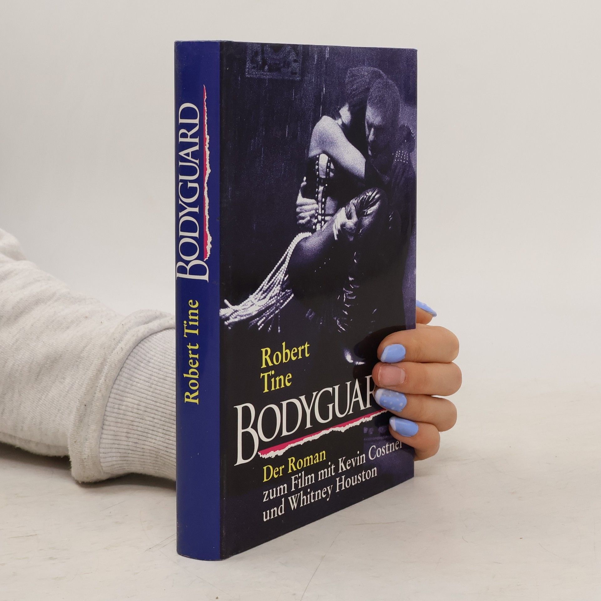 Robert Tine Bodyguard