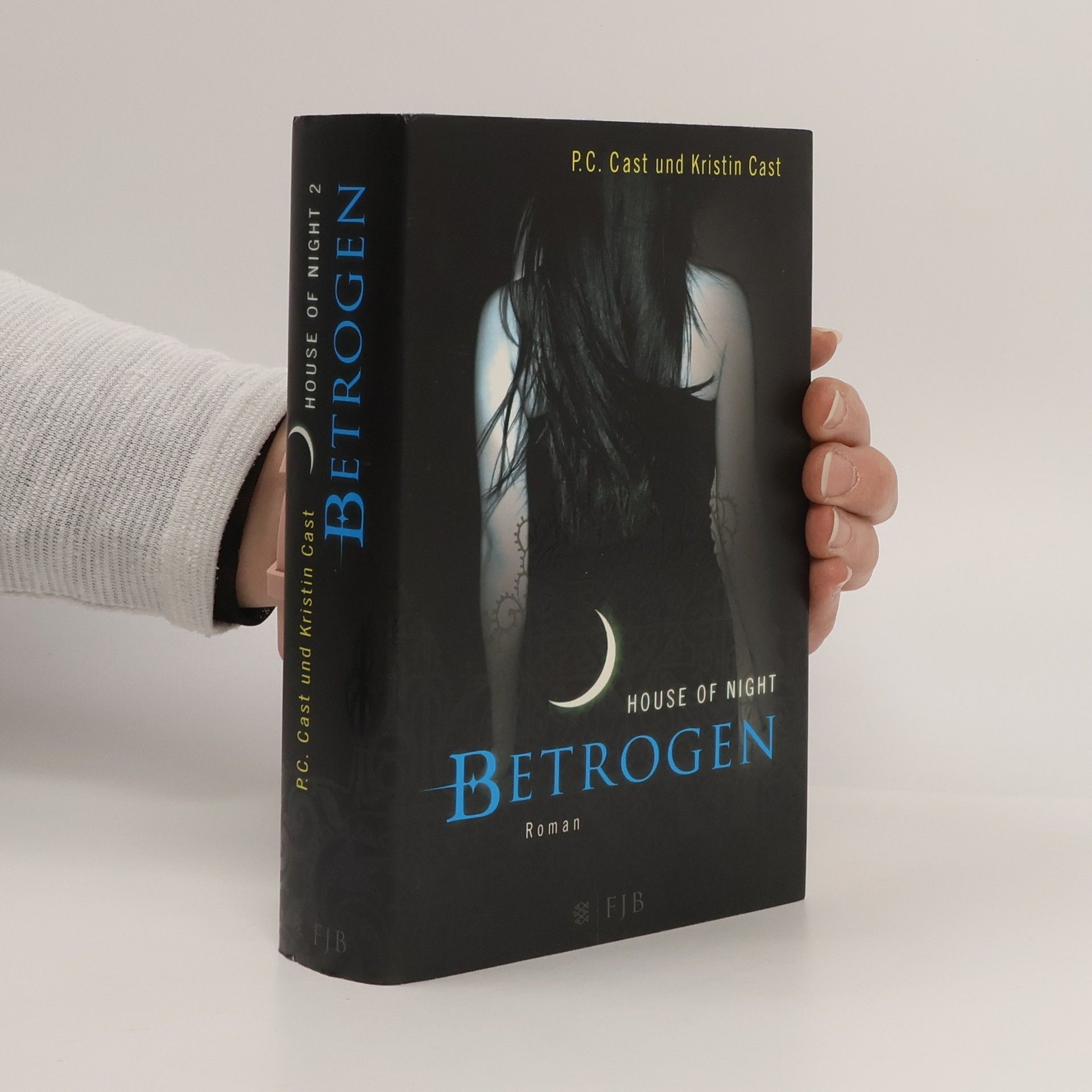 P. C. Cast House of Night 2. Betrogen