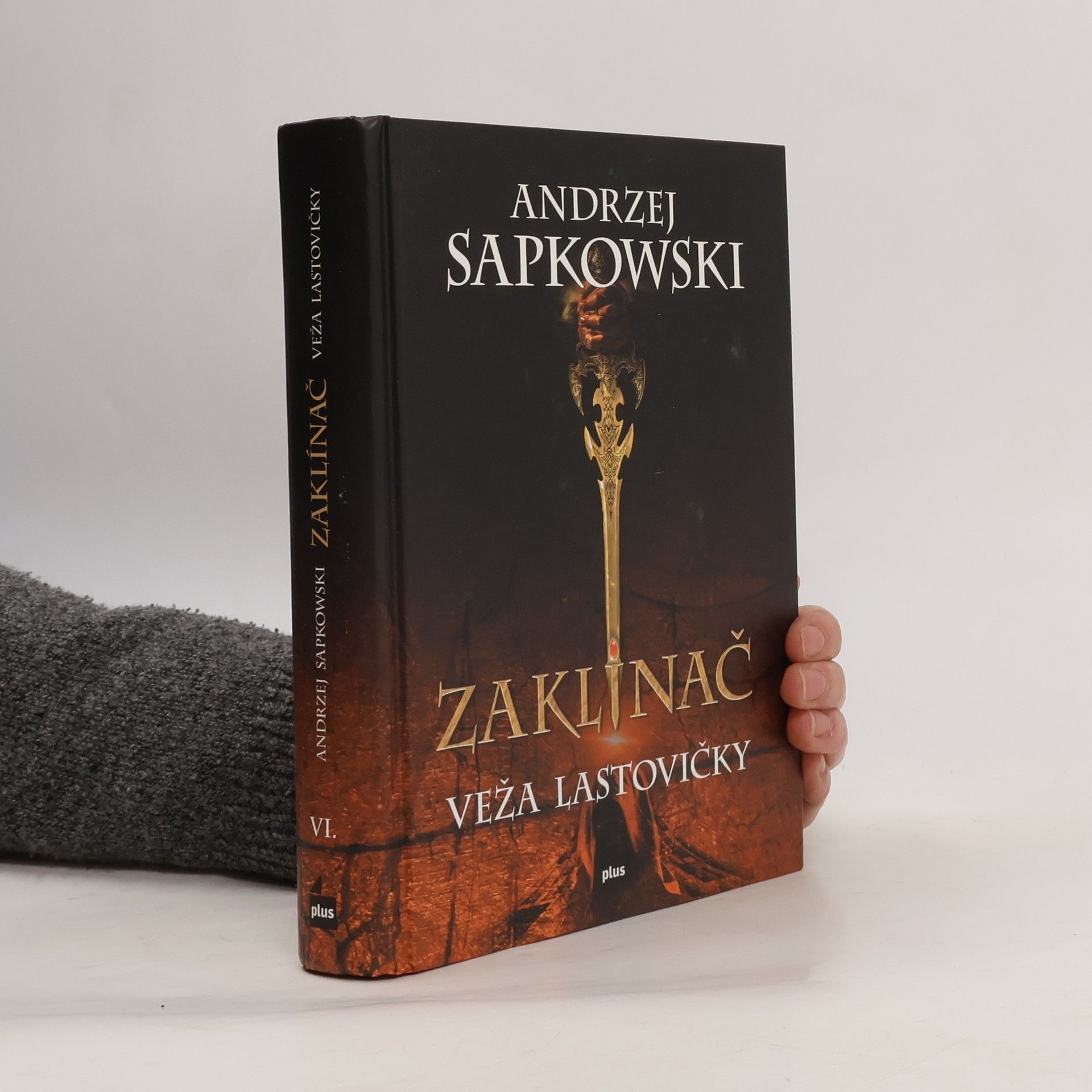 Andrzej Sapkowski Veža lastovičky
