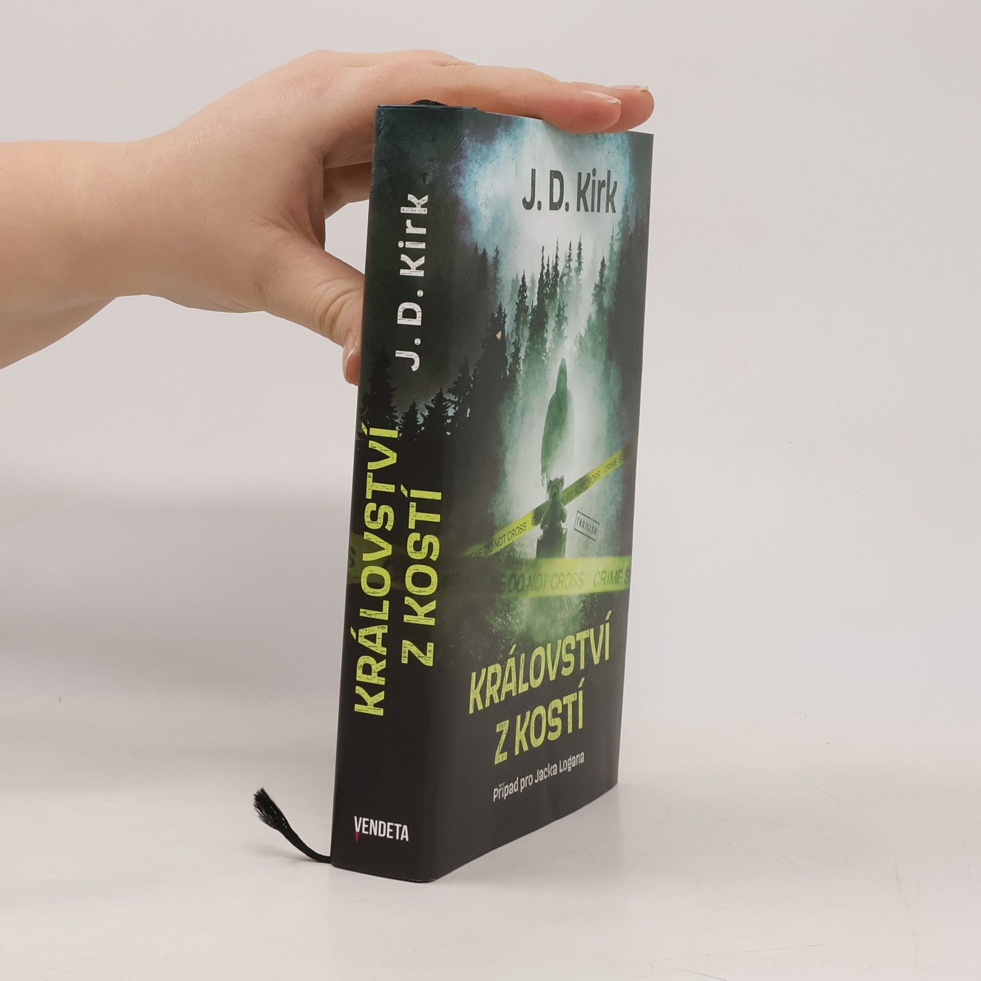 J. D. Kirk Království z kostí