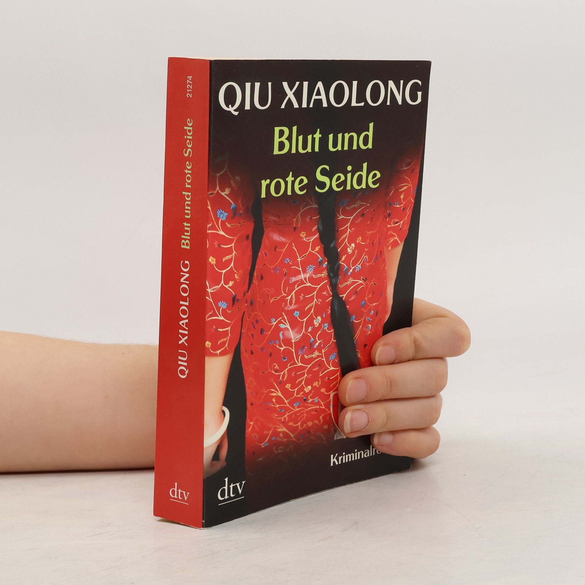 Hsiao-lung Ch'iu Blut und rote Seide