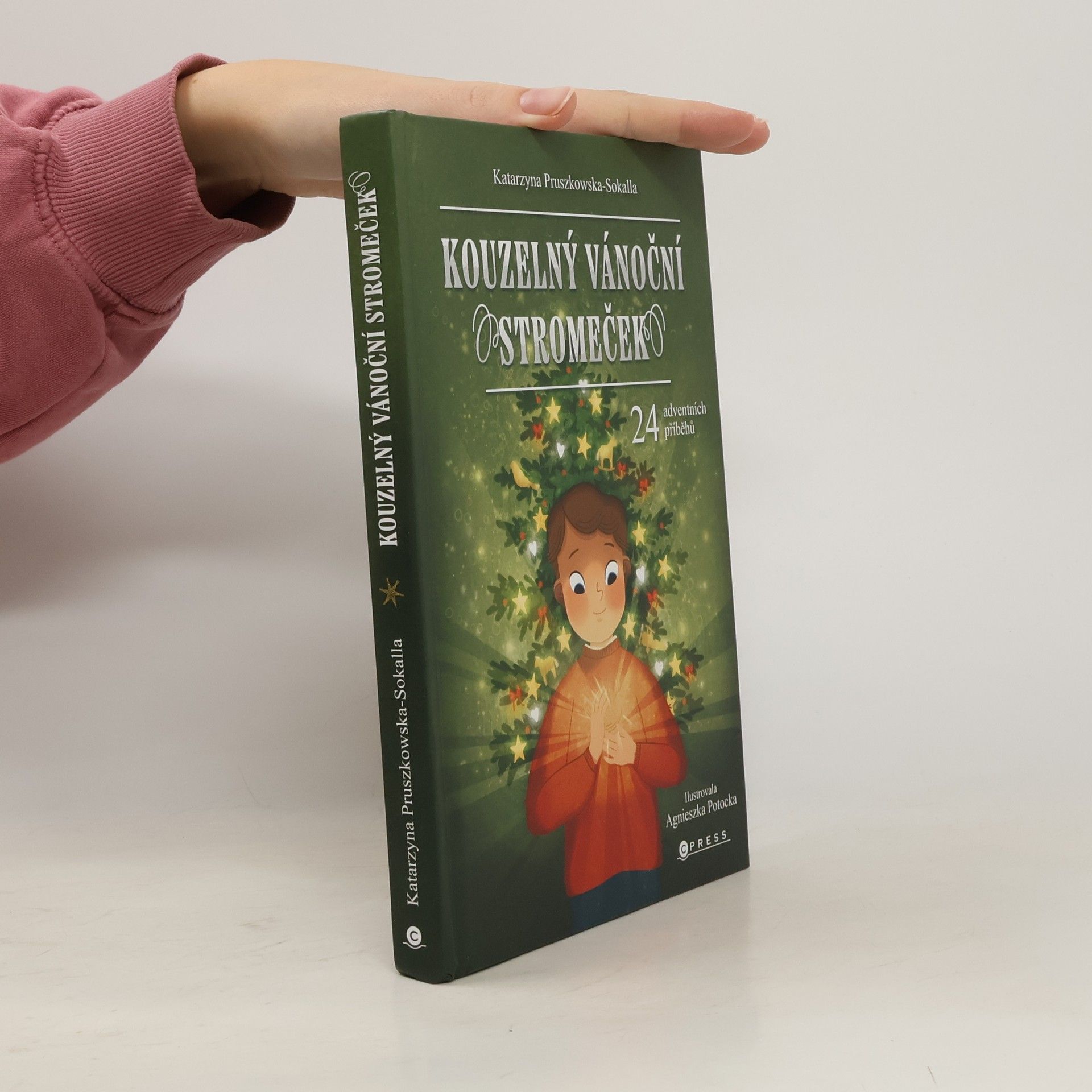 Kouzelný vánoční stromeček