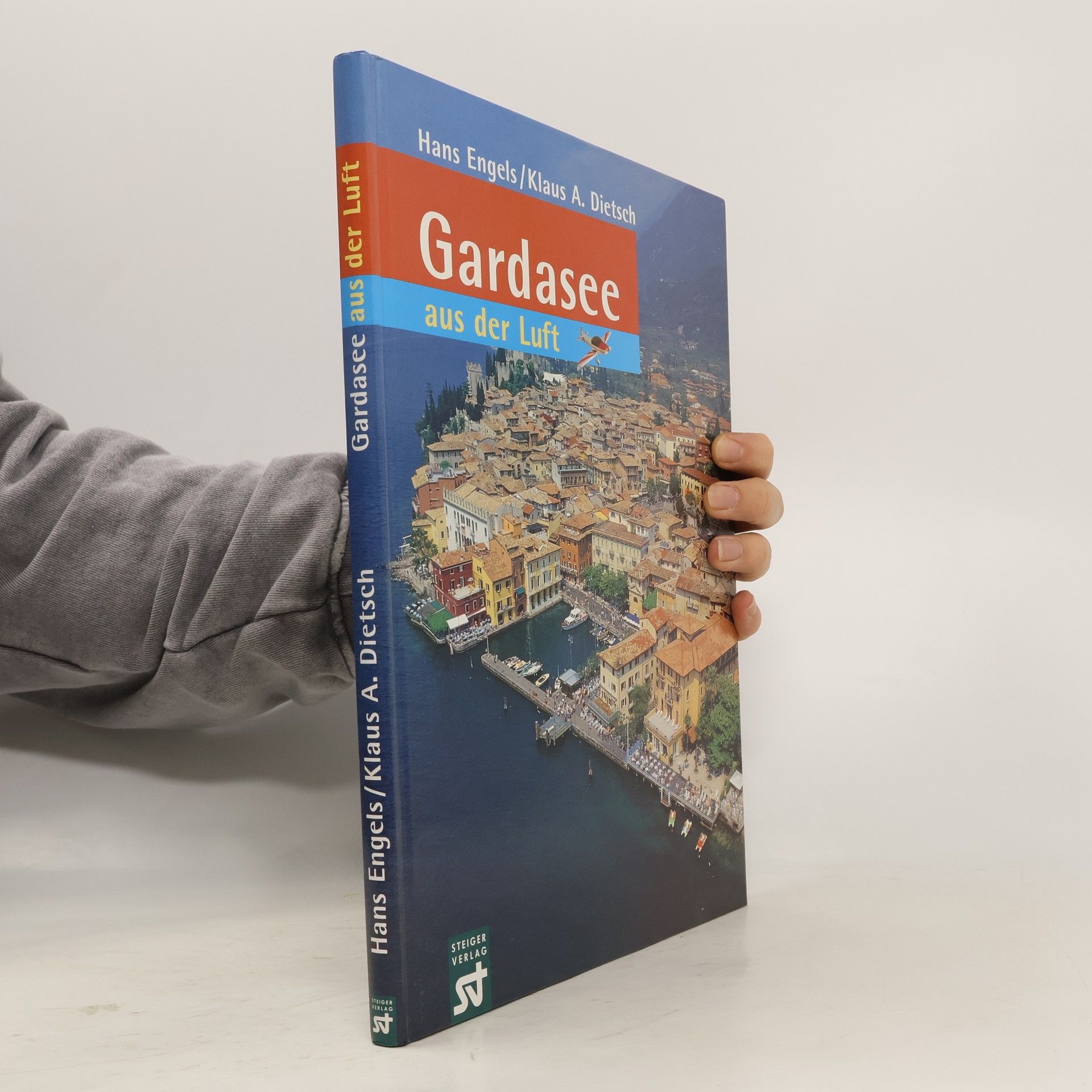 Gardasee aus der Luft