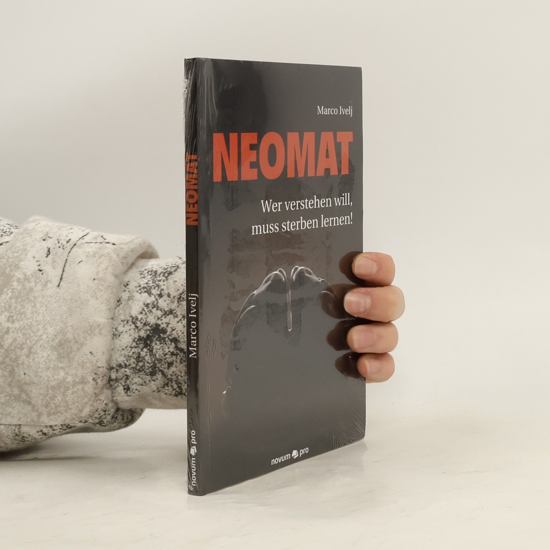Marco Ivelj Neomat