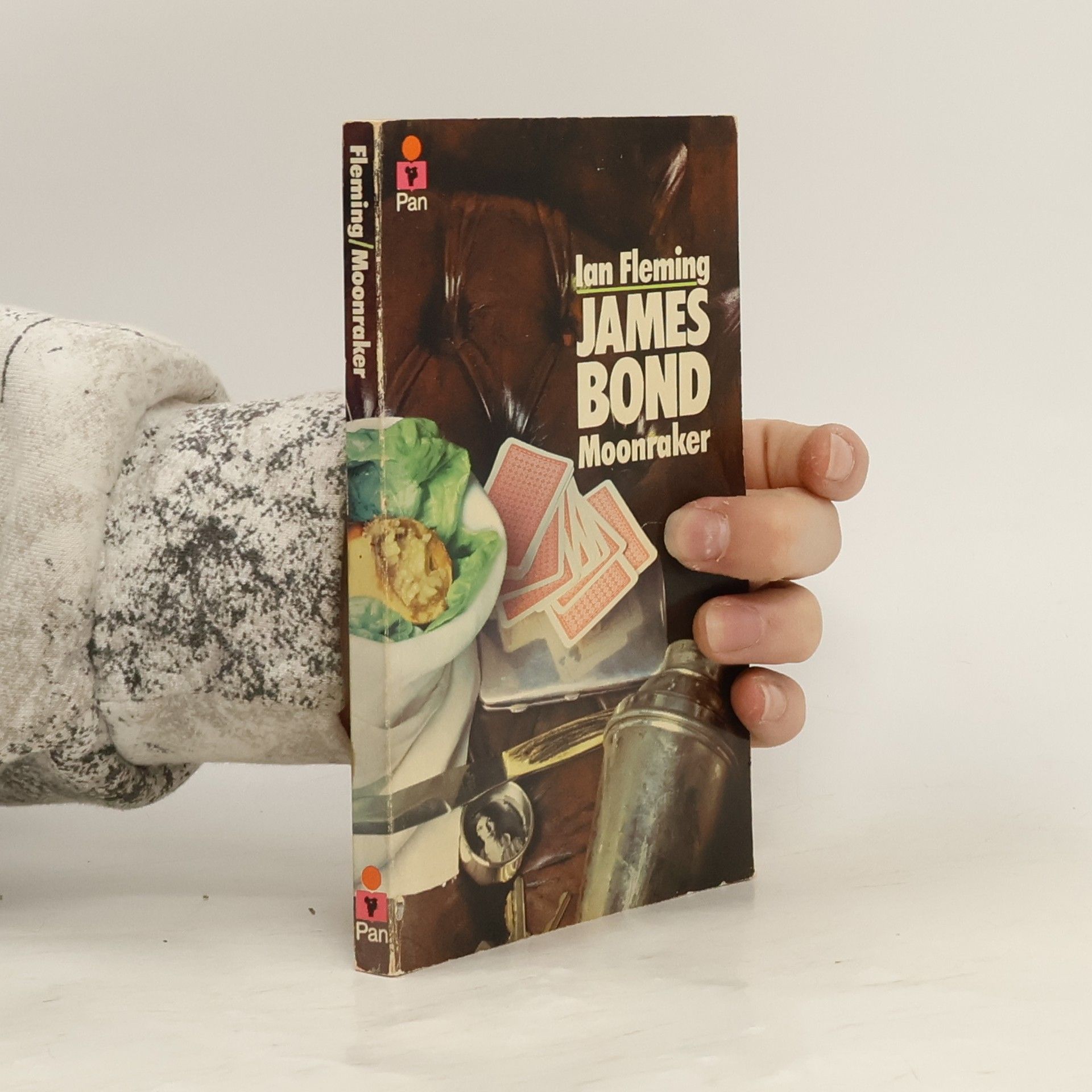 Ian Fleming James Bond. Moonraker