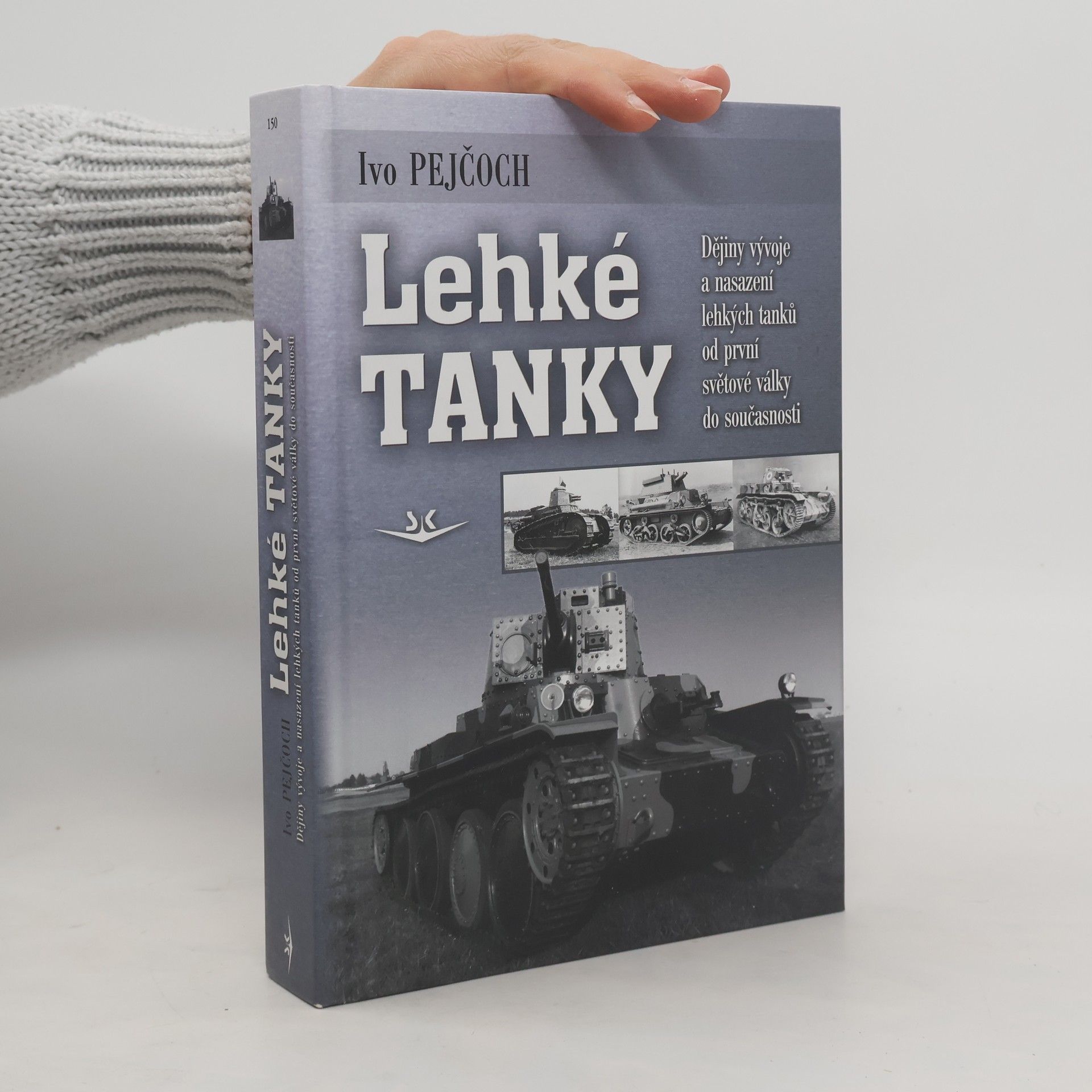 Ivo Pejčoch Lehké tanky