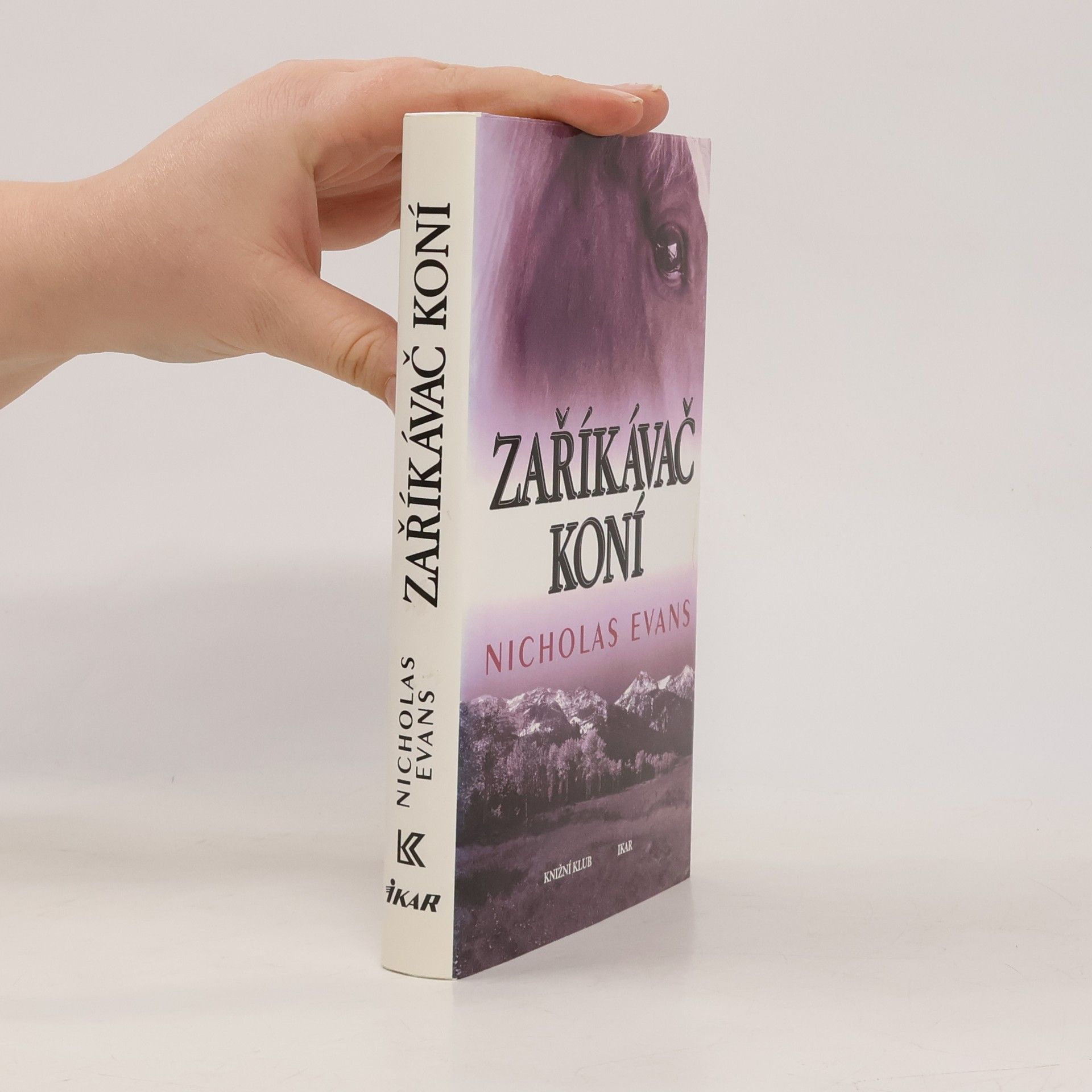 Nicholas Evans Zaříkávač koní