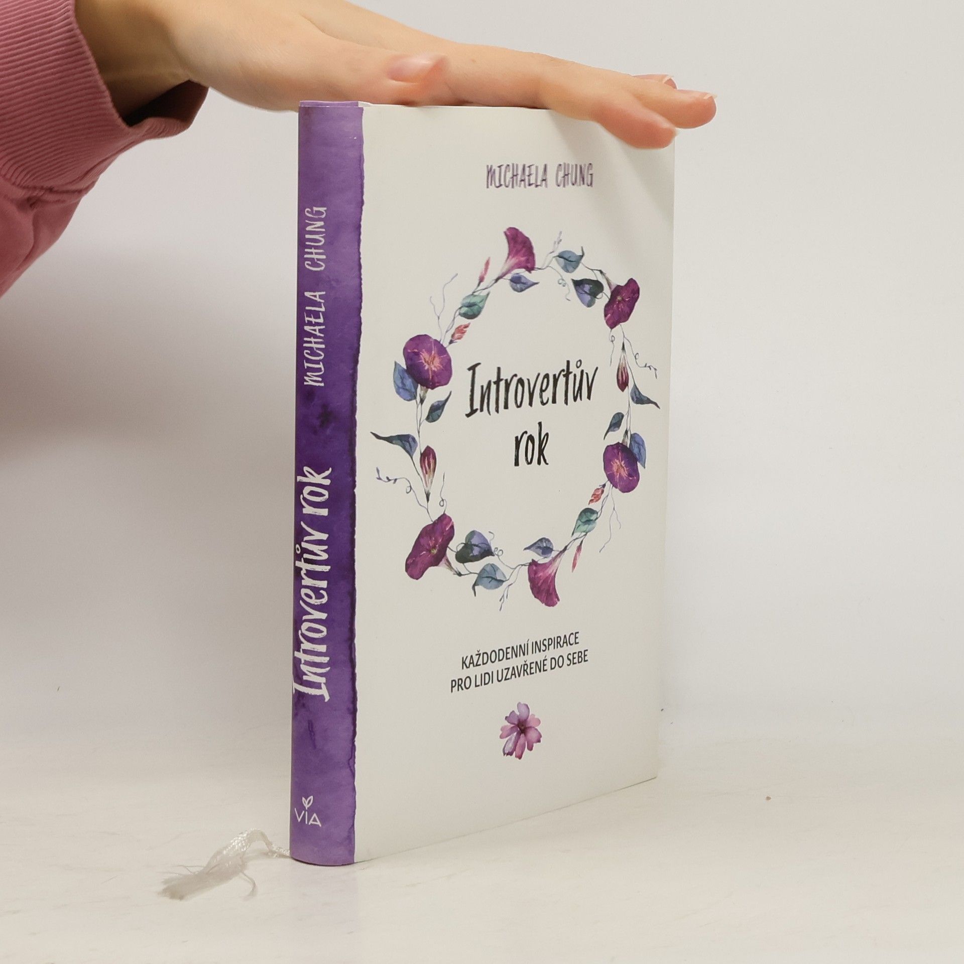 Introvertův rok. Každodenní inspirace pro lidi uzavřené do sebe