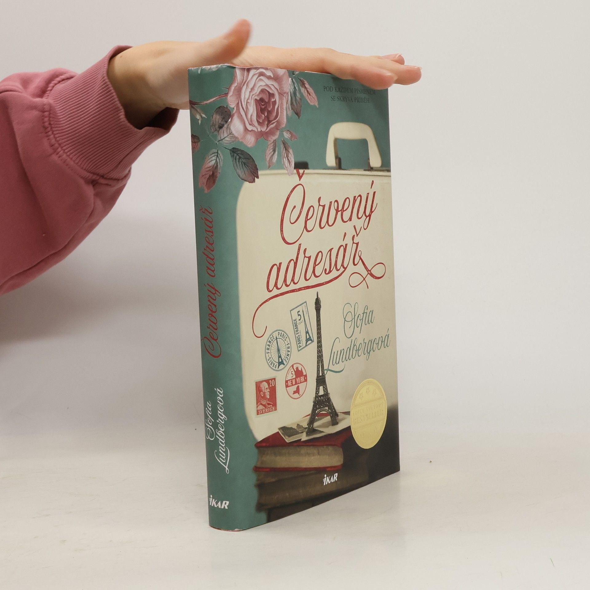 Sofia Lundberg Červený adresář