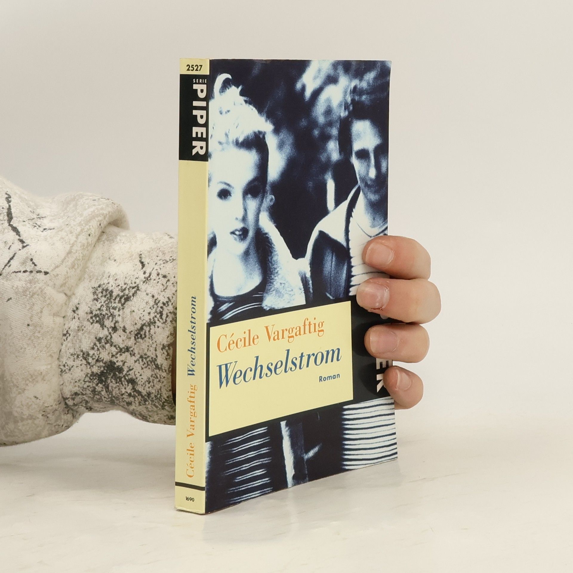 Cécile Vargaftig Serie Piper - 2527: Wechselstrom