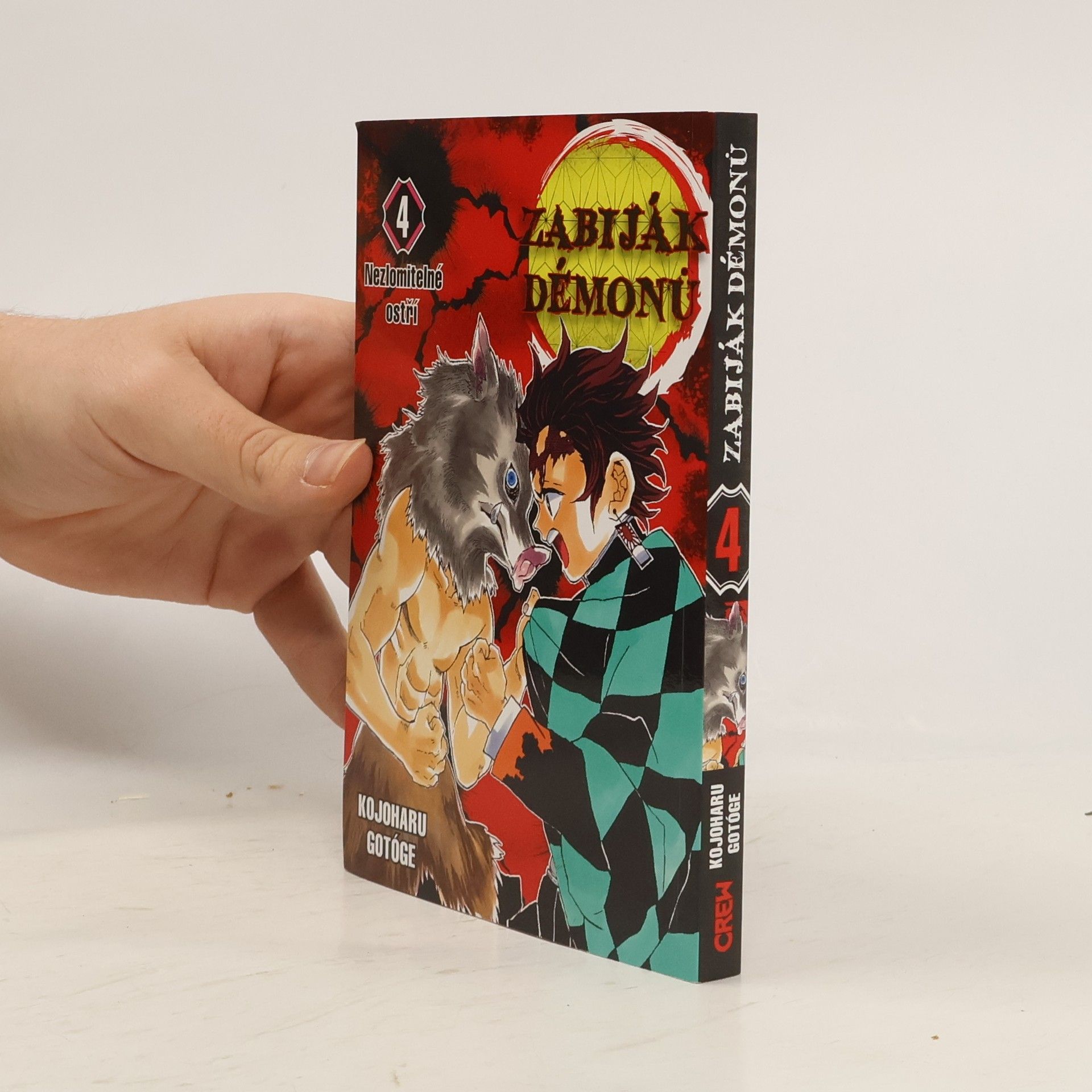 Koyoharu Gotōge Zabiják démonů 4. Nezlomitelné ostří