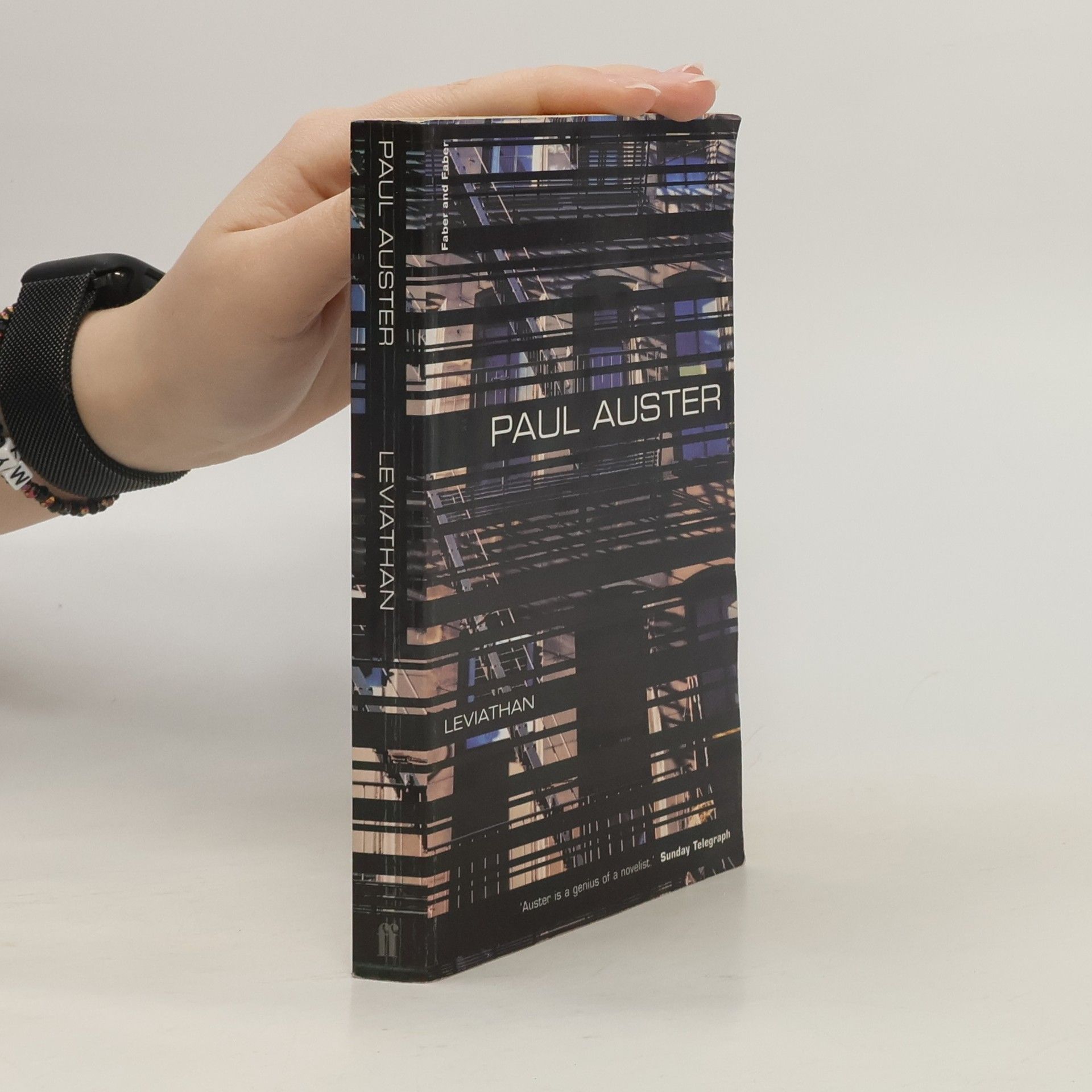 Paul Auster Leviathan
