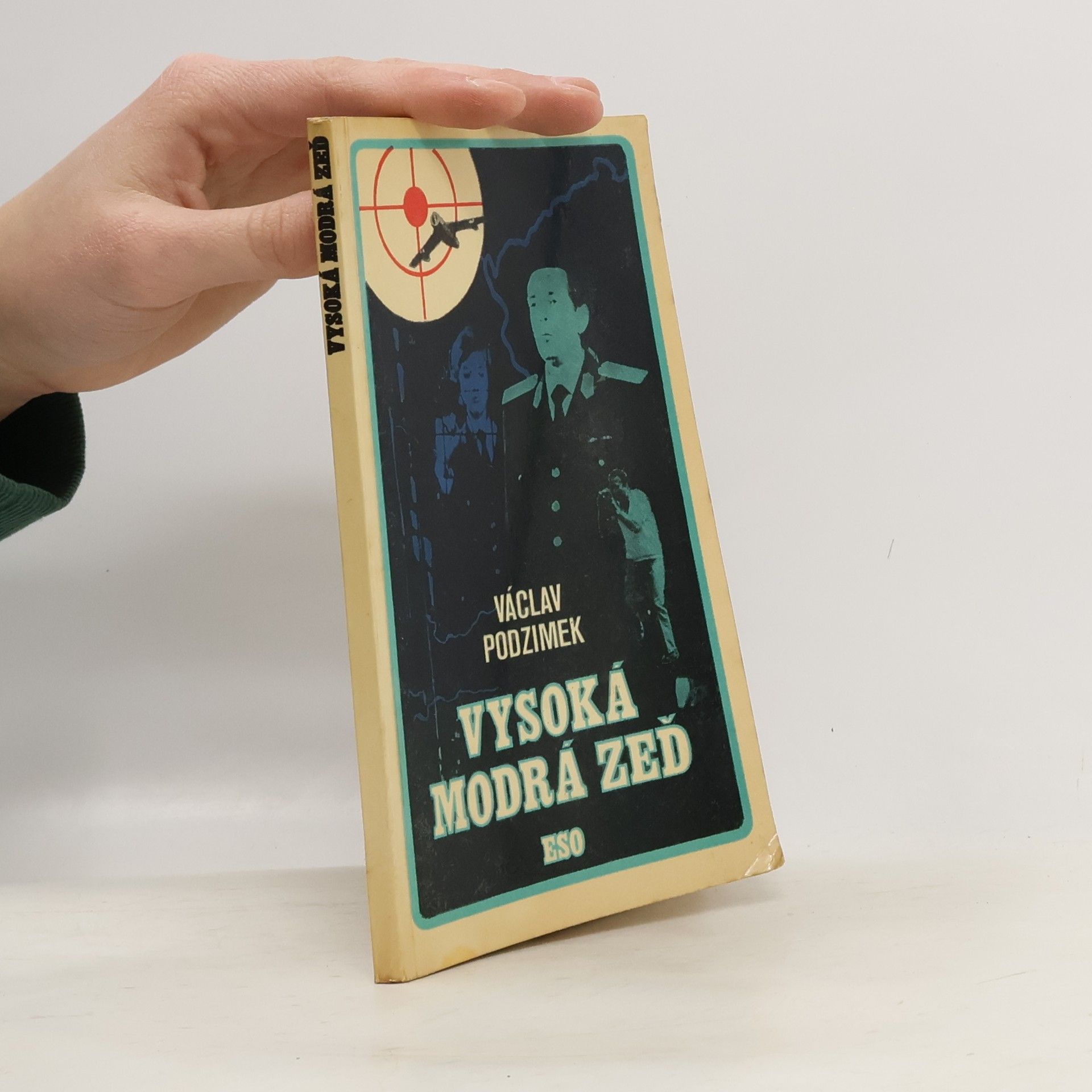 Václav Podzimek Vysoká modrá zeď