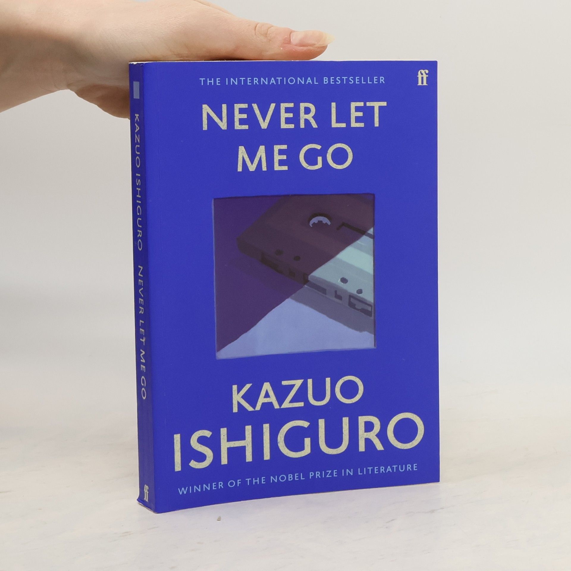 Kazuo Ishiguro Never let me go