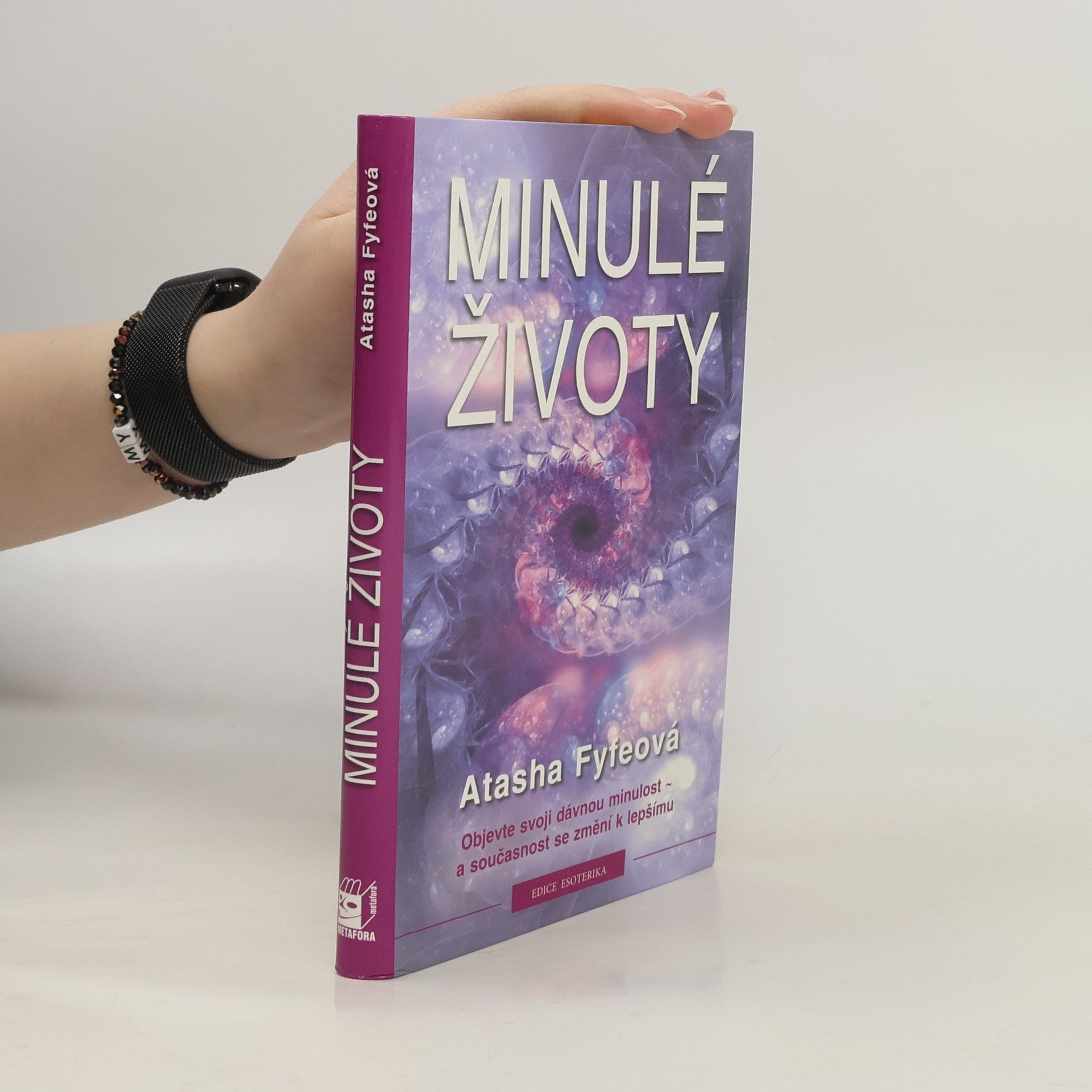 Atasha Fyfe Minulé životy