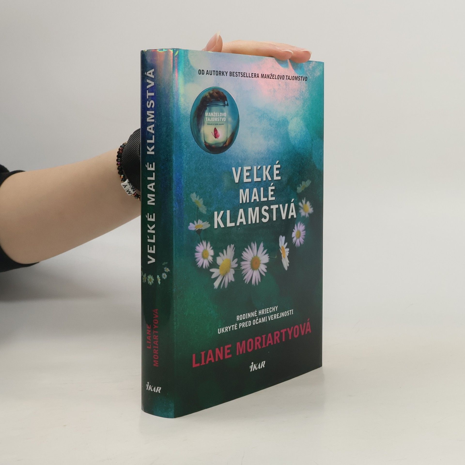 Liane Moriarty Veľké malé klamstvá