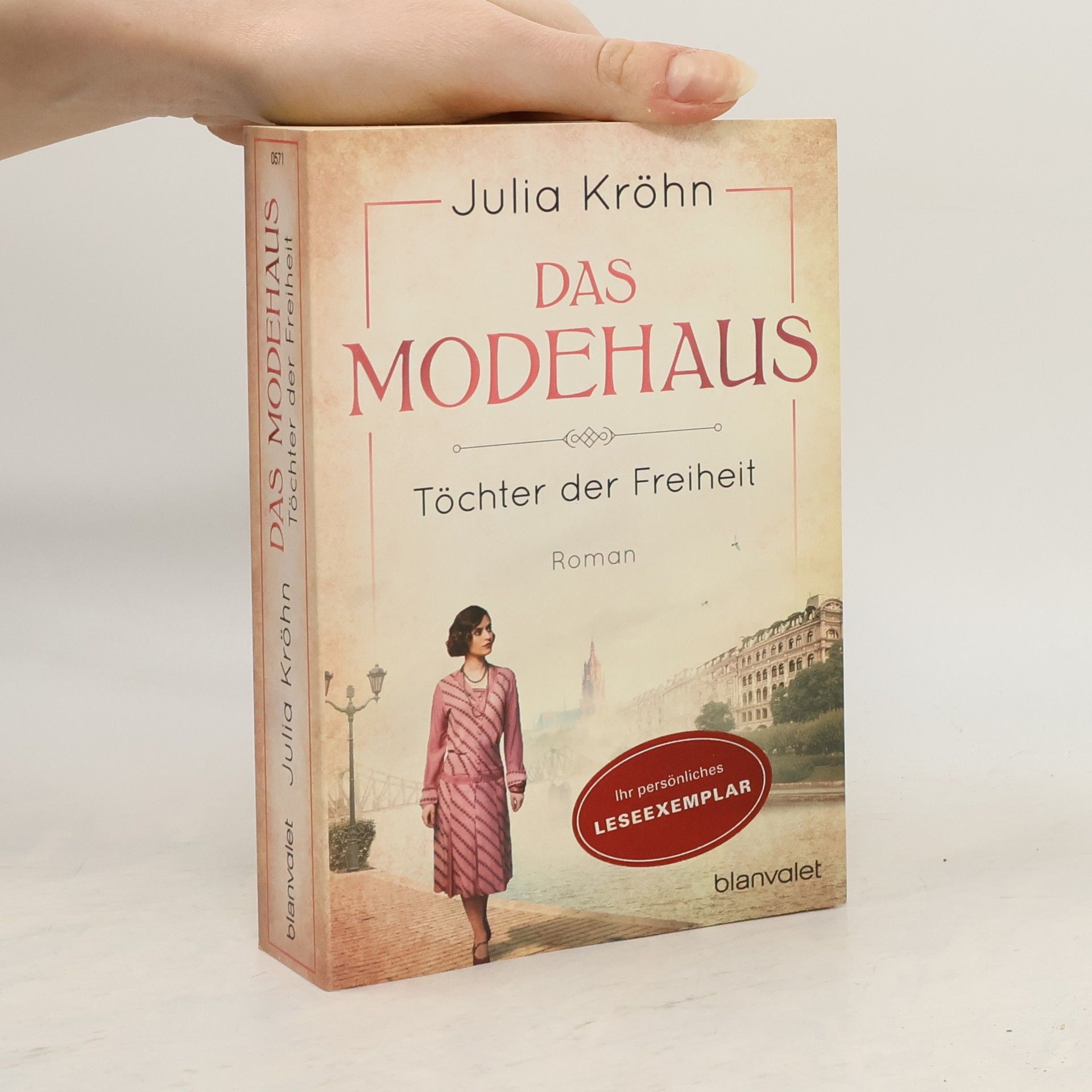 Julia Kröhn Das Modehaus : Töchter der Freiheit