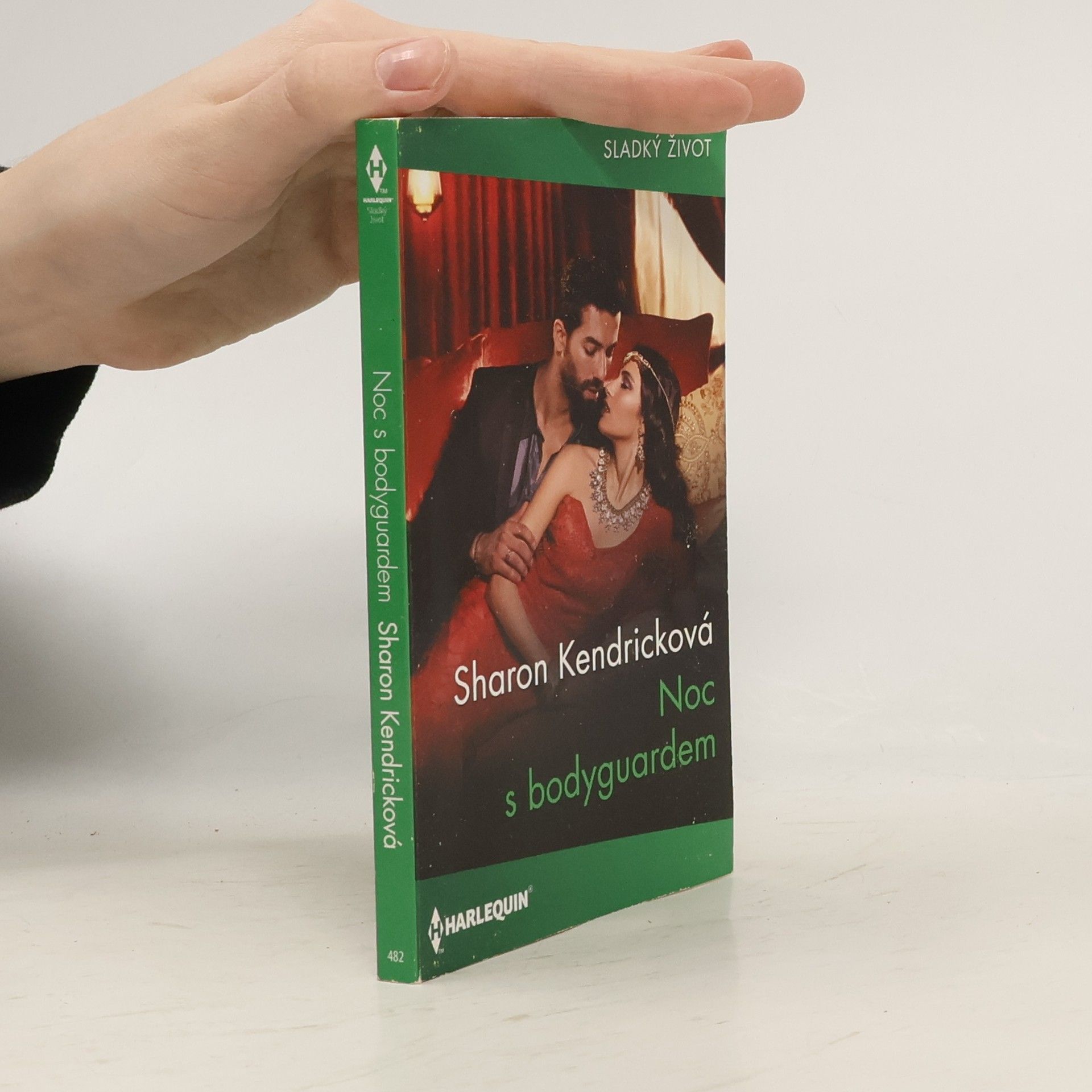 Sharon Kendrick Noc s bodyguardem