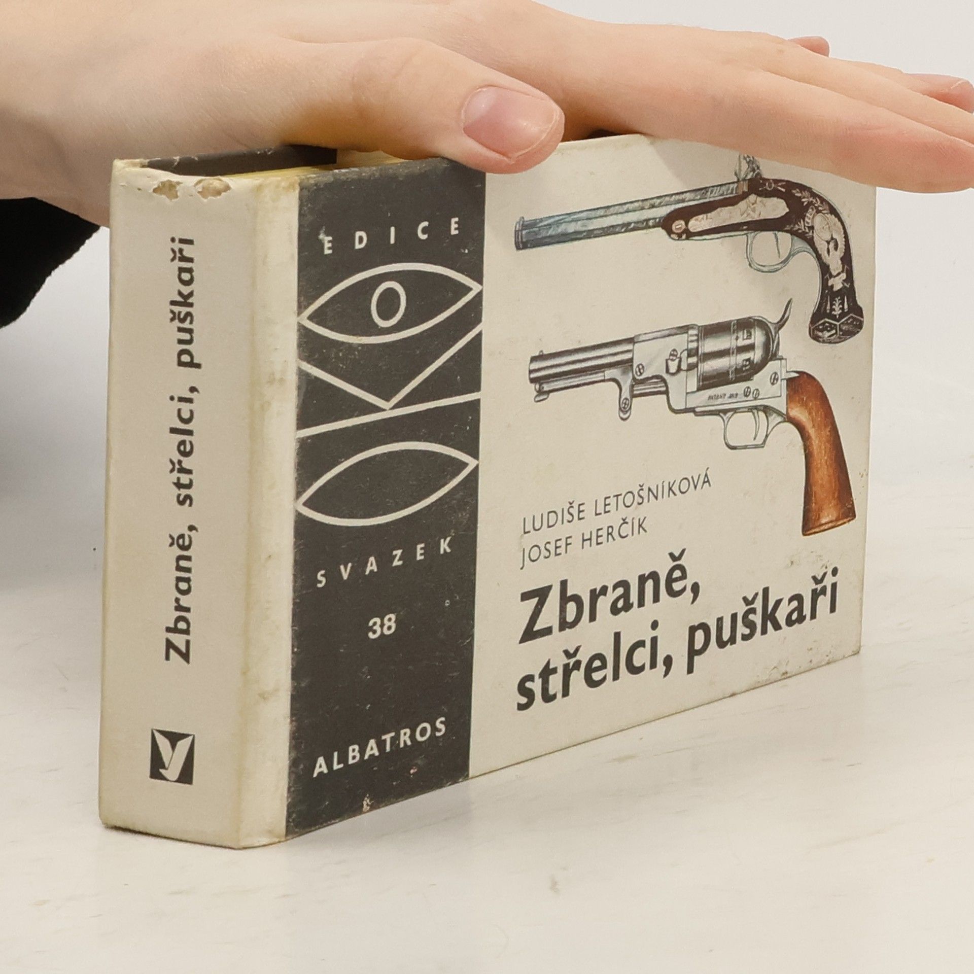 Ludiše Letošníková Zbraně, střelci, puškaři