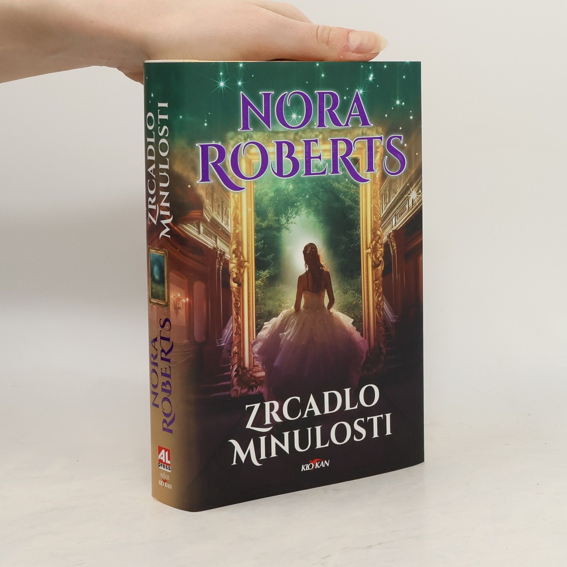 Nora Roberts Zrcadlo minulosti
