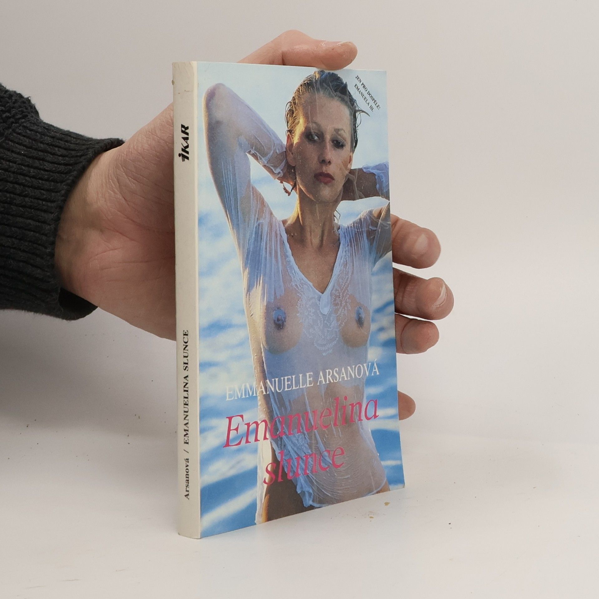 Emmanuelle Arsan Emanuelina slunce