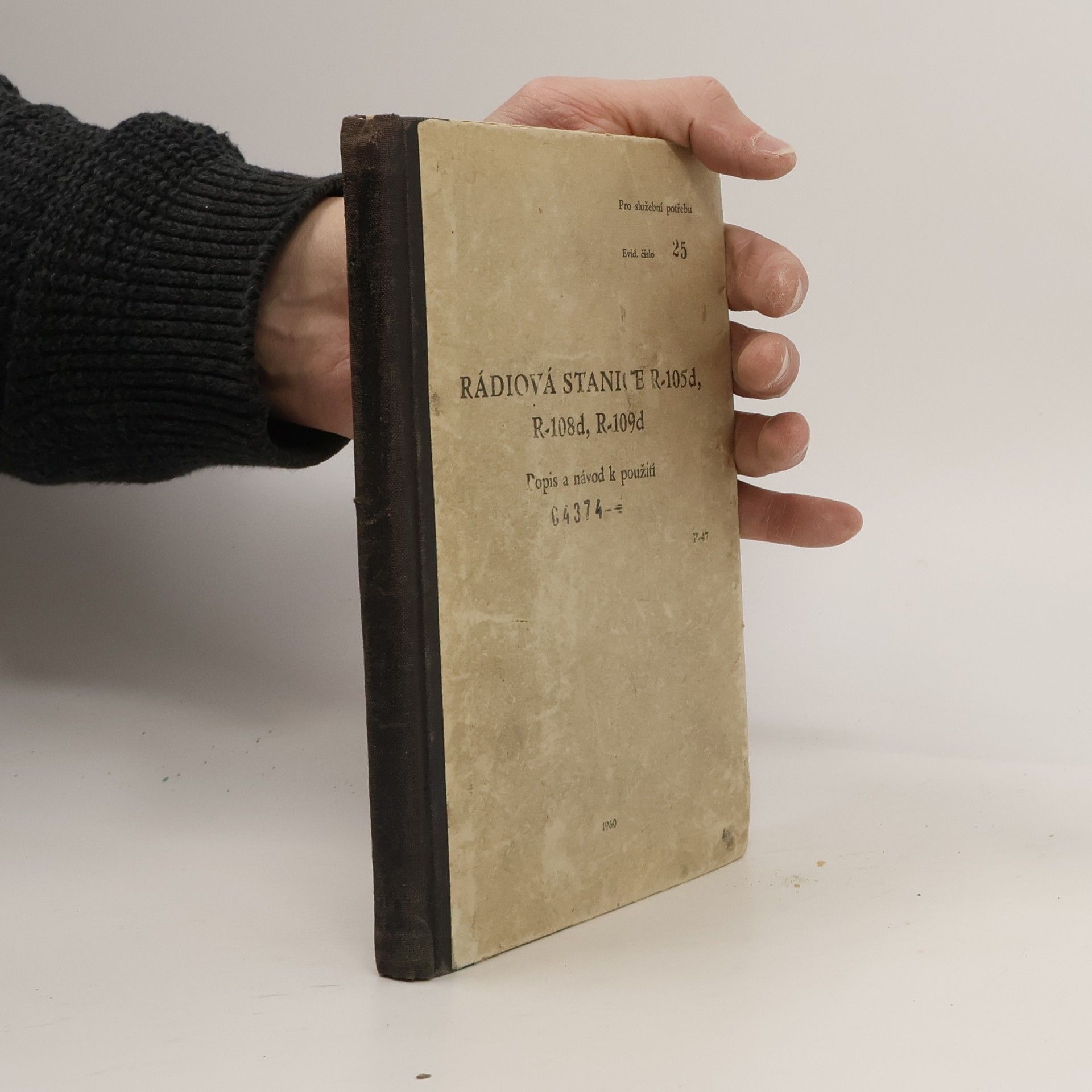 Autorenkollektiv Rádiová stanice R-105d, R-108d, R-109d