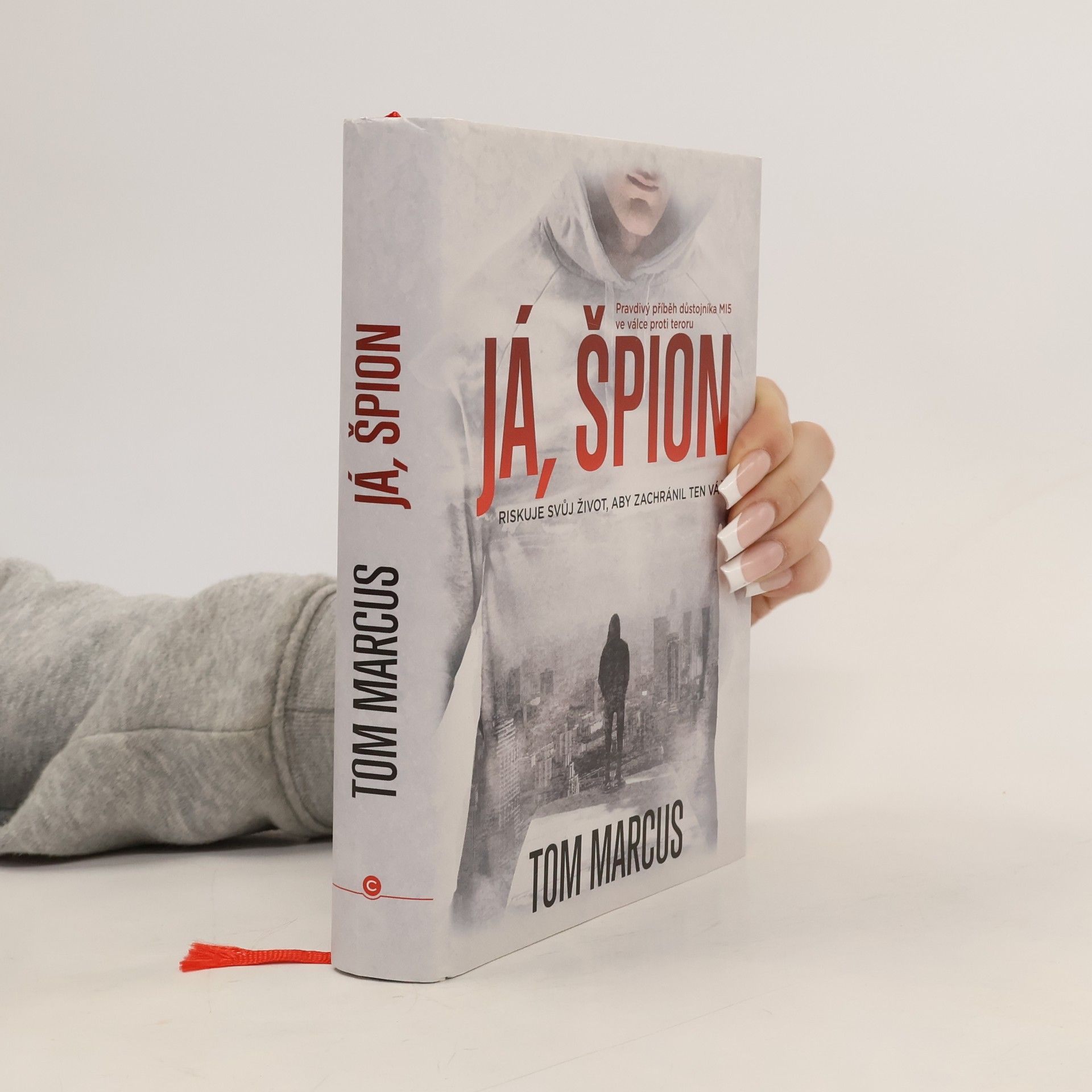 Tom Marcus Já, špion