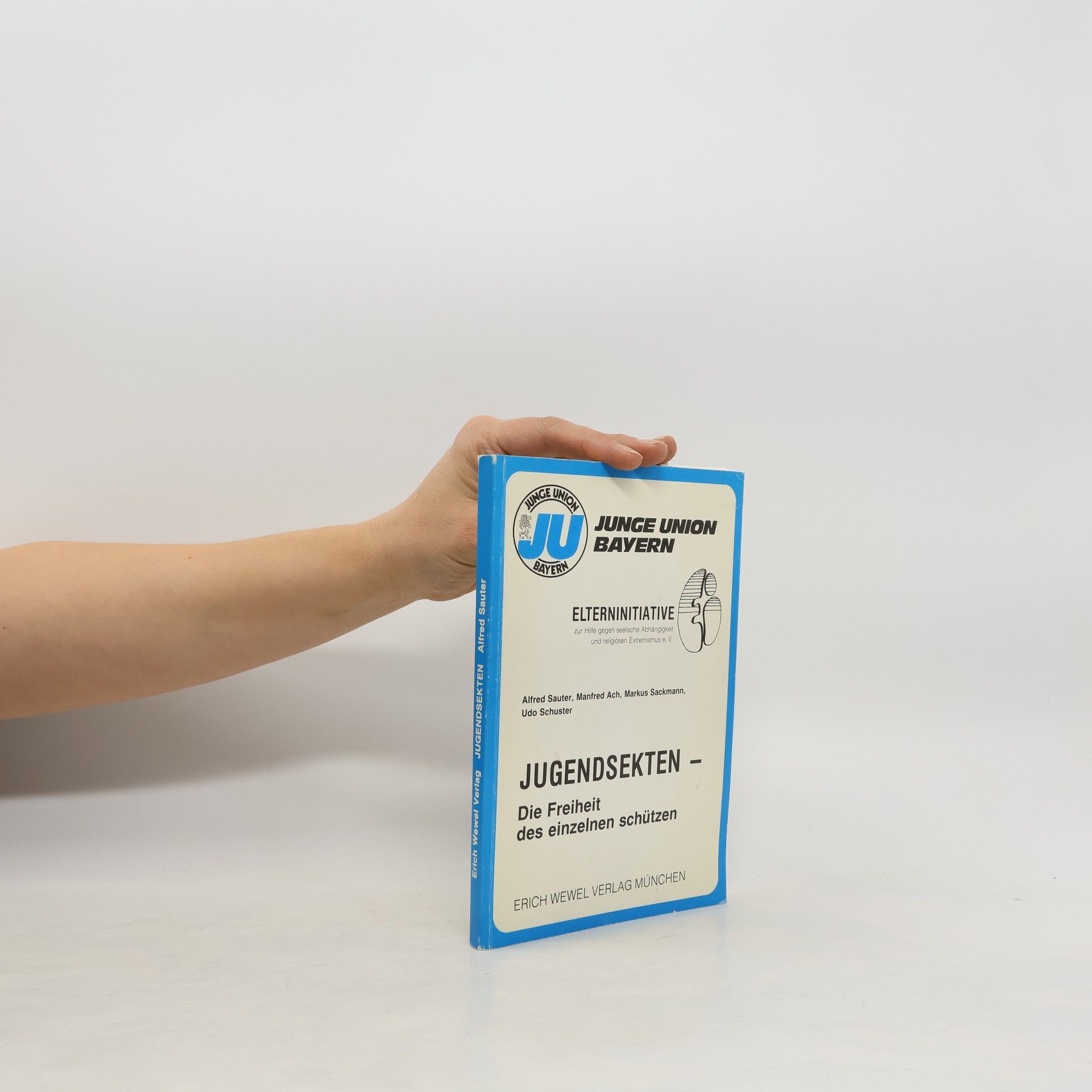 Manfred Ach Jugendsekten - die Freiheit des einzelnen schützen