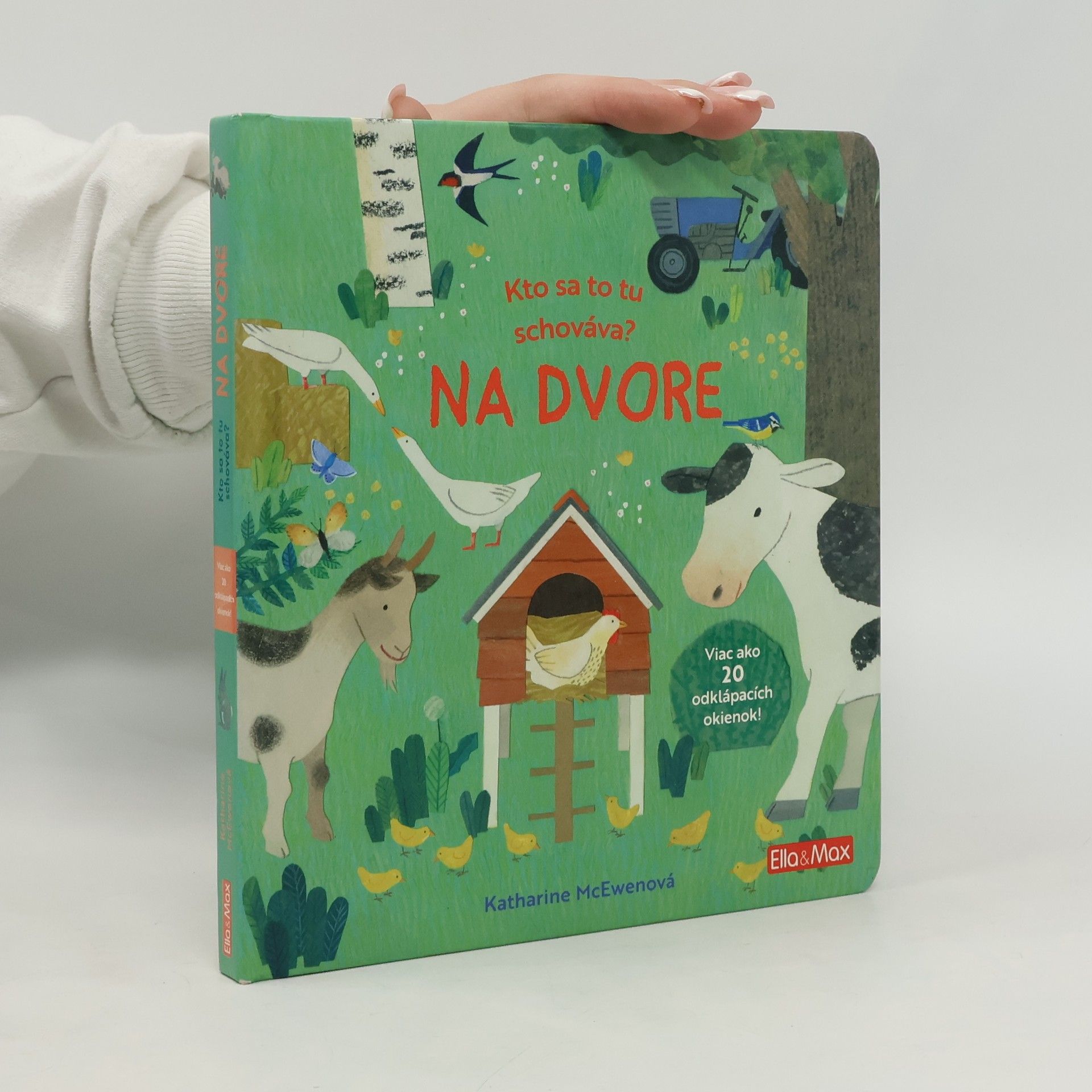 Katharine McEwen Kto sa tu schováva? - Na dvore